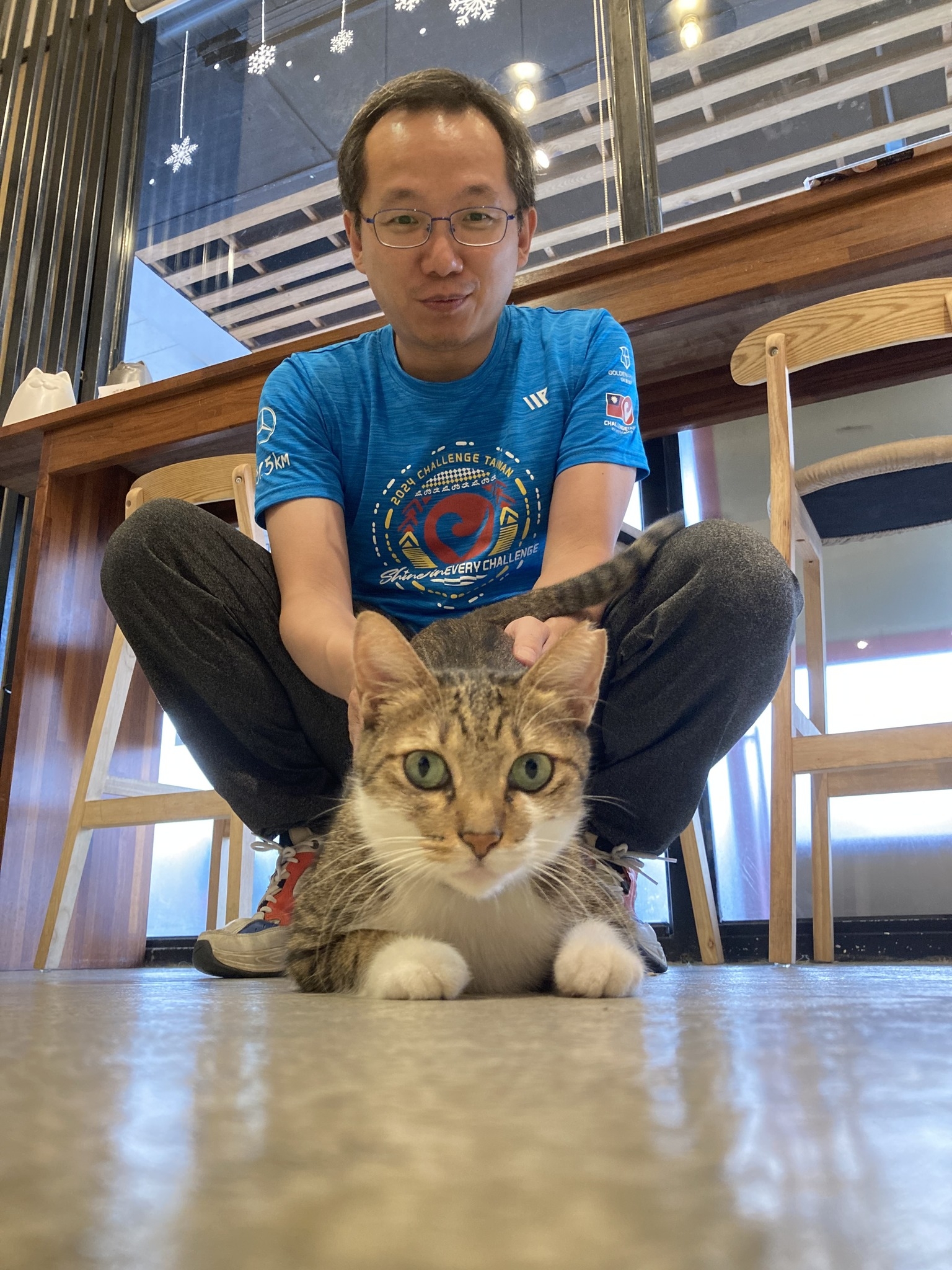 符敦國 - 最近認真玩LINKEDIN 邀請大家關注我 搜尋 符敦國 或 人生創意引導 | Facebook