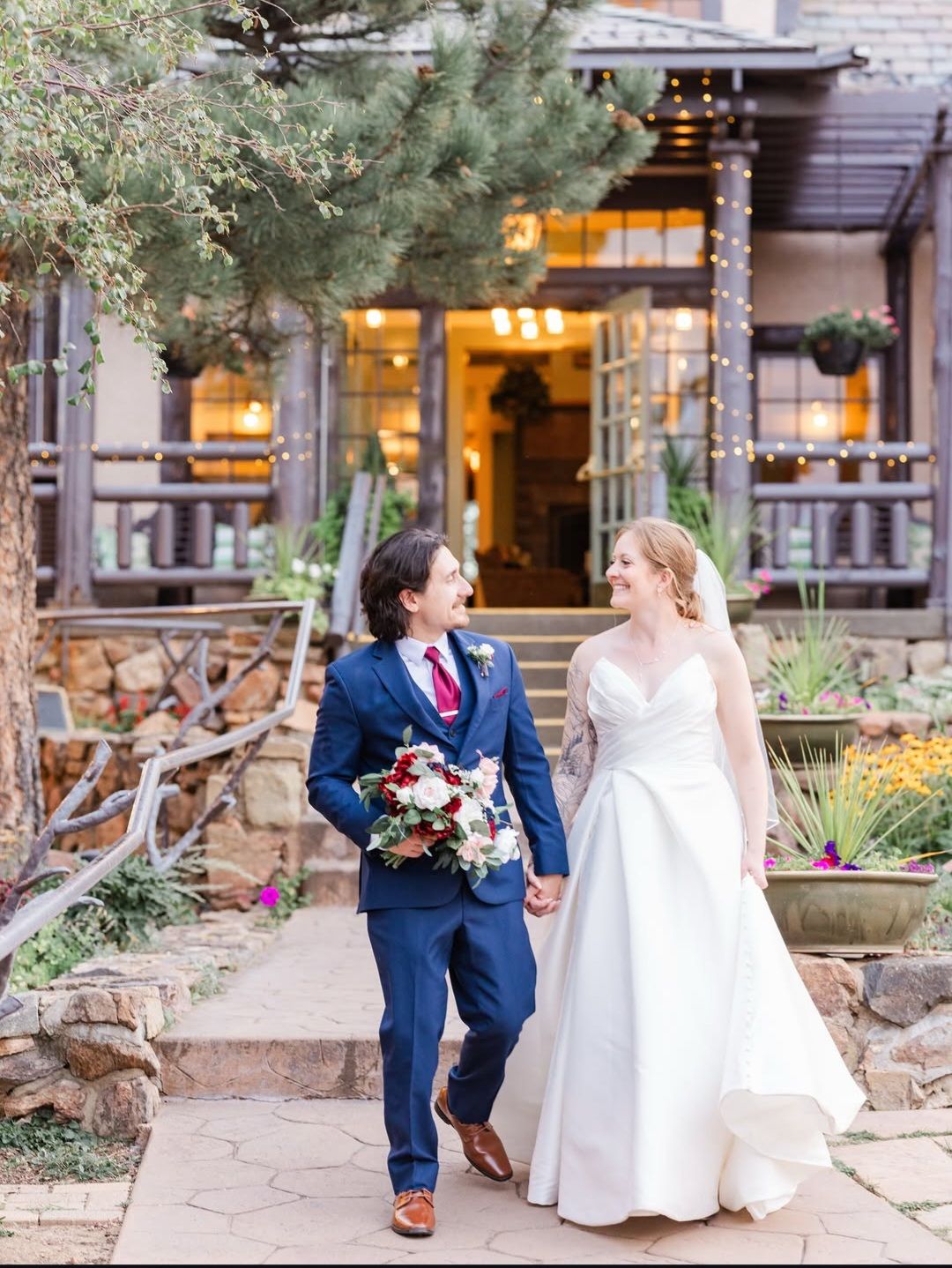 Golden, CO bride reviews wedding vendors at The Boettcher Mansion