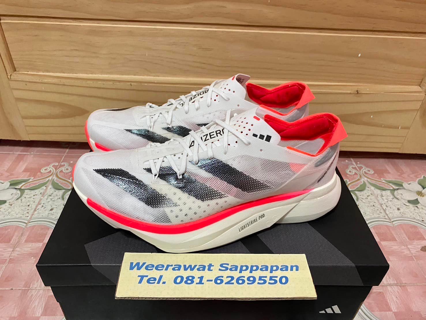 Adidas Adizero Adios Pro 3 สีขาวแถบแดง ⚪️? : 6us/24cm/38.5eur 