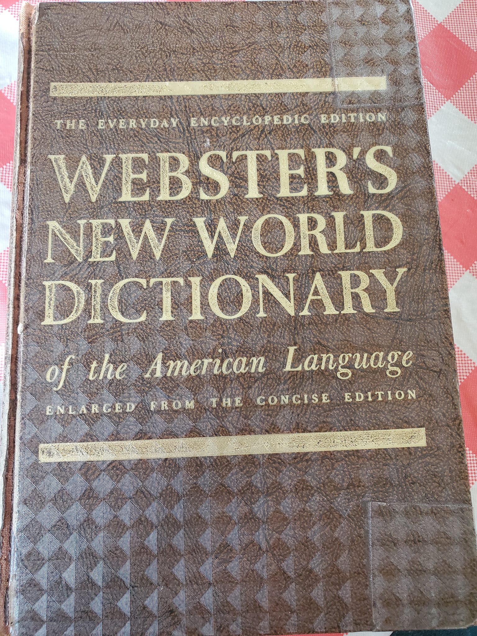 Should I throw away a 1959 Webster's dictionary?