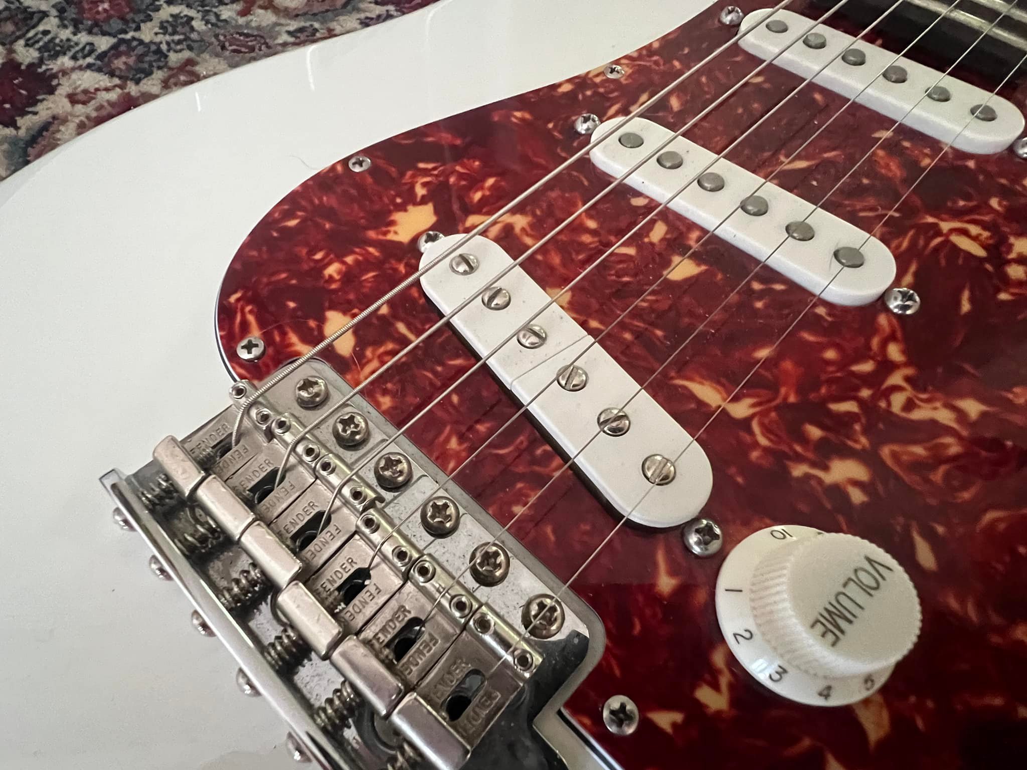 Suhr Scott Henderson Strat with Michael Landau pickups