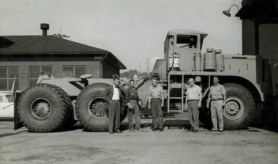 1957 Autocar AP-40. Rockwell/Timken, New Castle, PA.