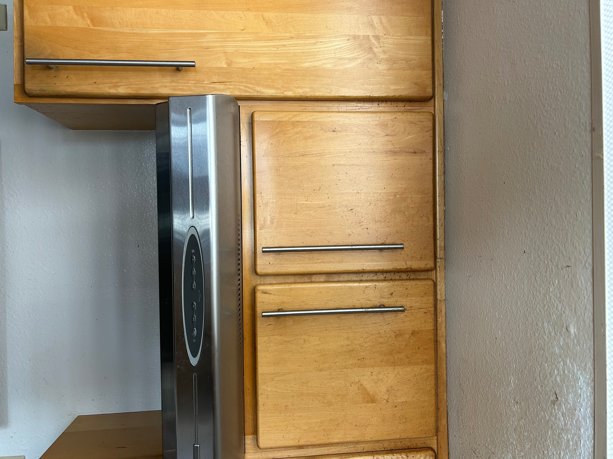 Can Plain Awesome Cleaner Be Used on Wood Cabinets?