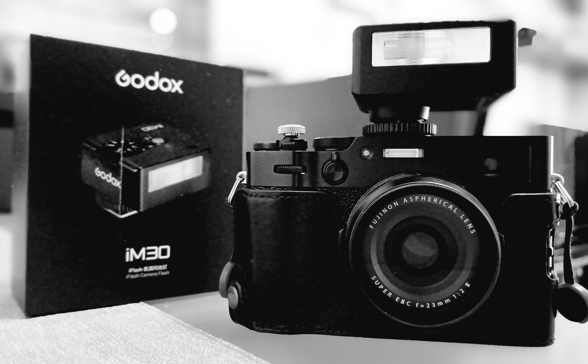 Flash Godox IT20F Per Fujifilm, Compatibile Con X-T4, X-S20, GFX, TTL, Ricaricabile USB-C
