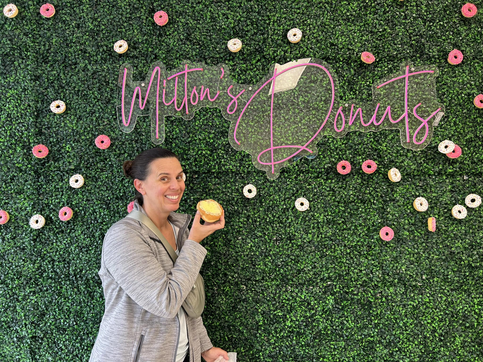 Milton's Donuts in Madisonville offers customizable filling options