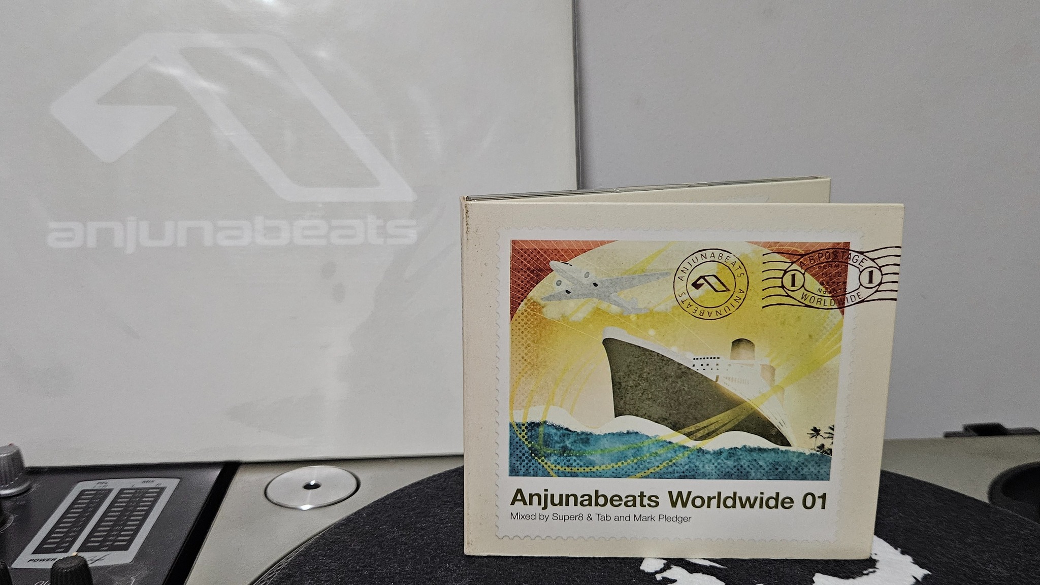 Favorite Trance DJ Mix Compilation Anjunabeats Worldwide 01