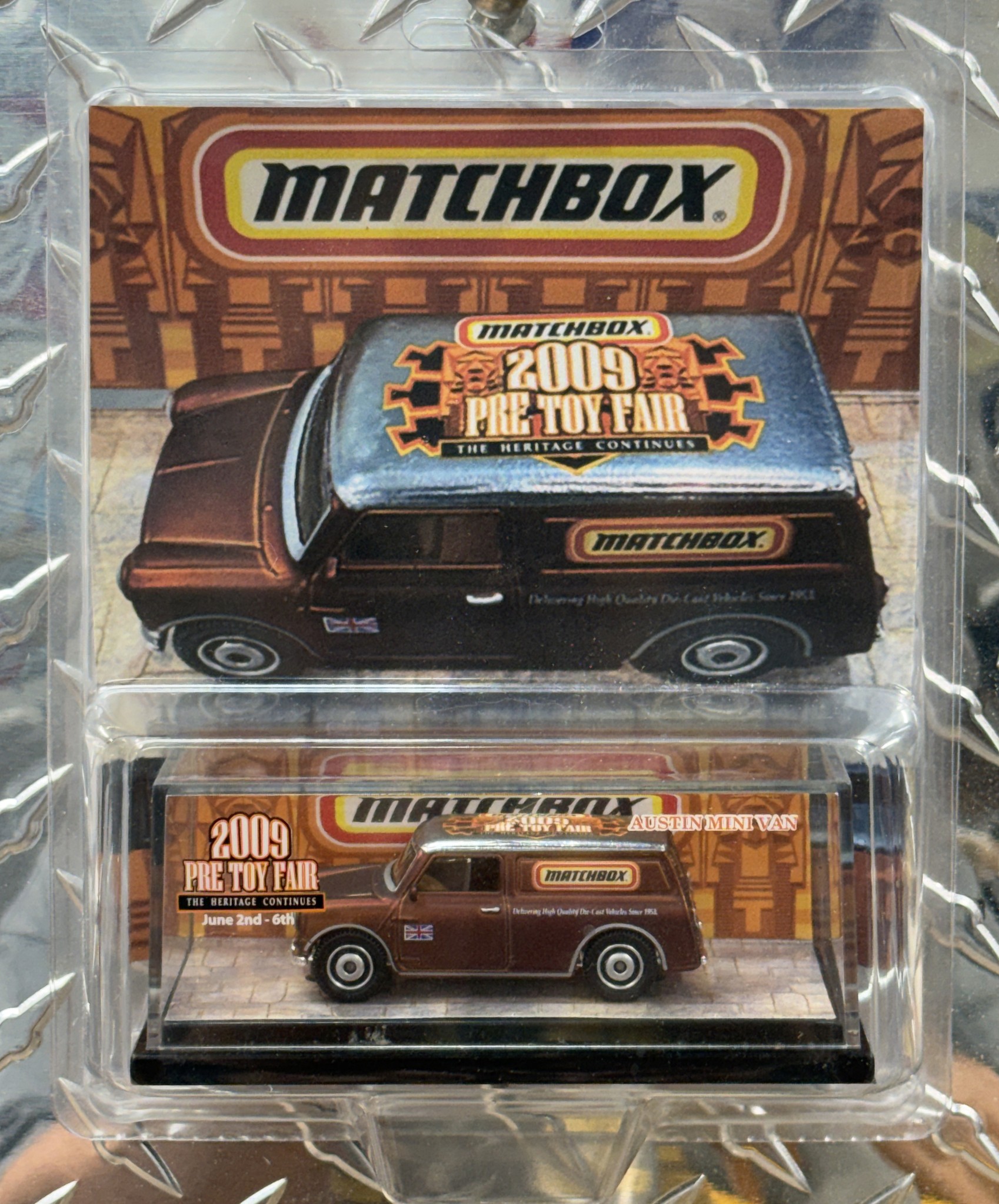 Finally managed to find one at a reasonable price. Matchbox  display picture 1