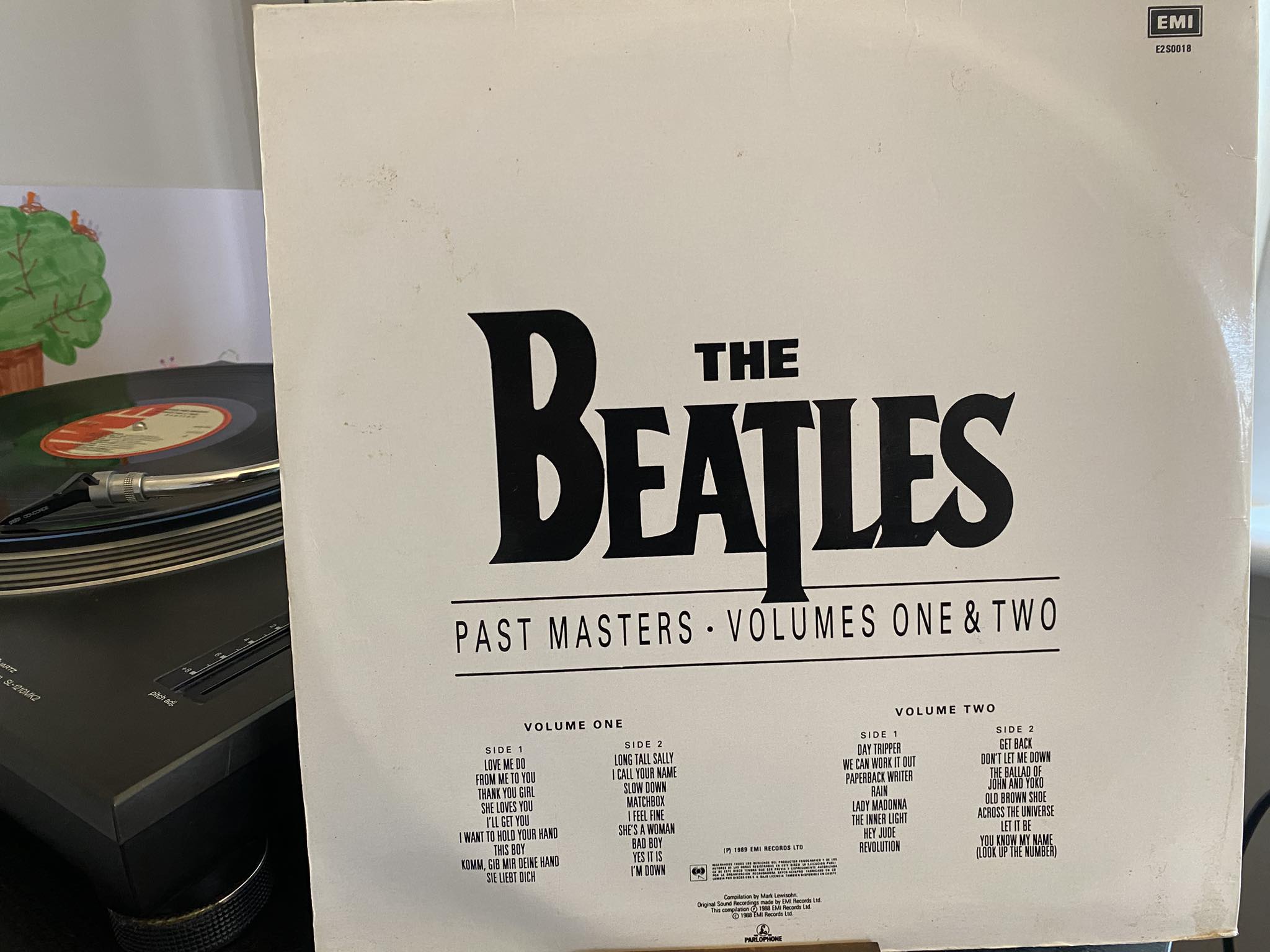 The Beatles Past Masters Volume 1 & 2 (1989) A Colombian pressing 