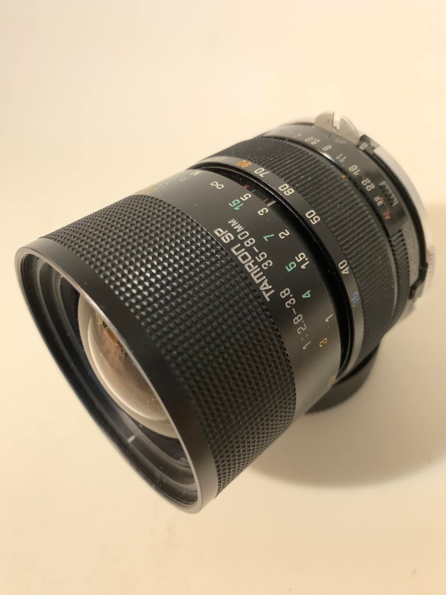 What mount is the Tamron f3.8 80-250mm lens?