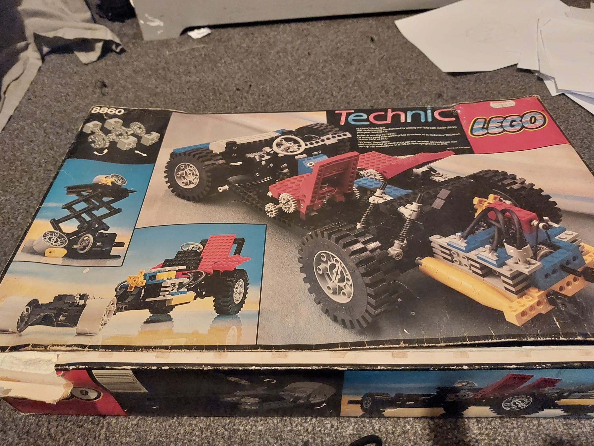 One of my first technic sets, got this when I was about 13.