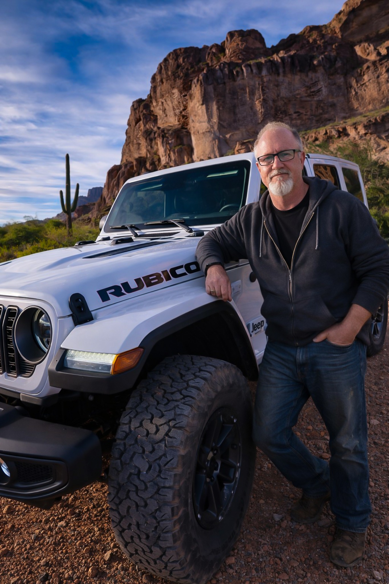 Jeep Wrangler JL Rubicon | What brand of off-road lights will wire ...