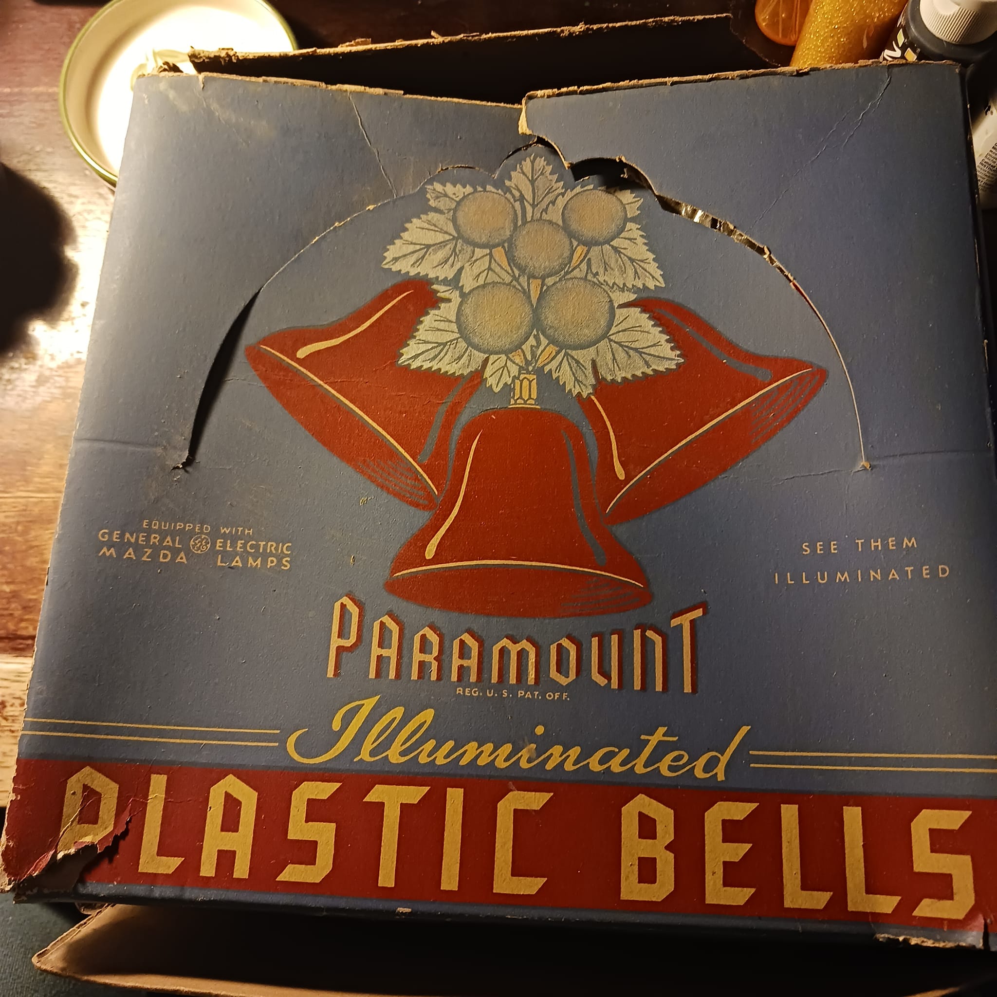 Where to find vintage window Christmas song decorations