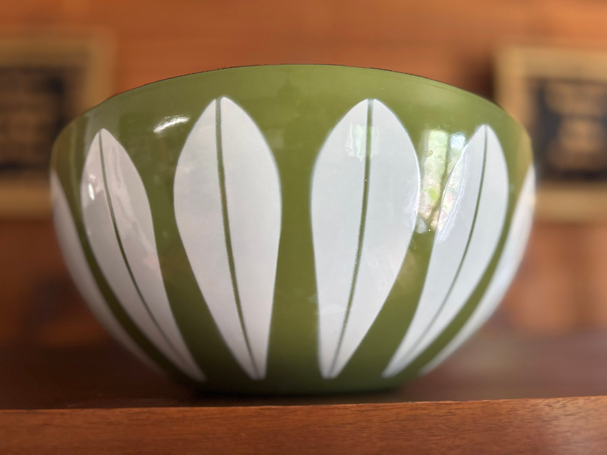 Vintage '60's era, MCM (mid century modern) enamelware
