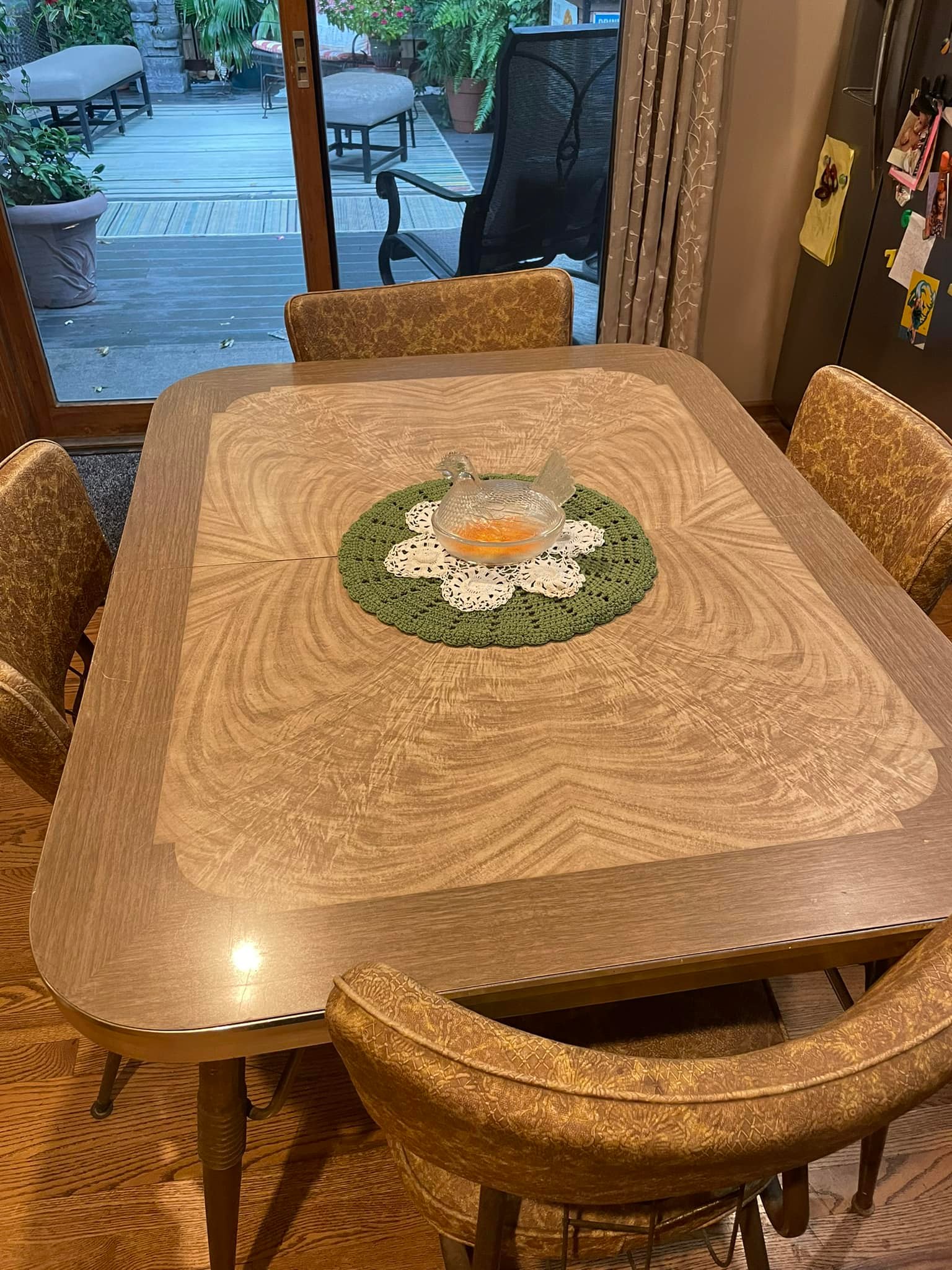 Garage sale find: 6 chairs and table for $20