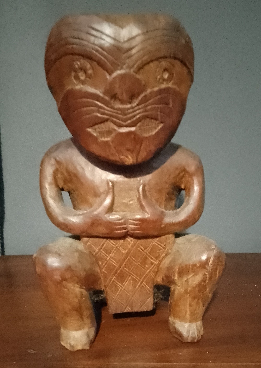 I know this is older than the mid 1950s but is it TIKI ? Xx 😉