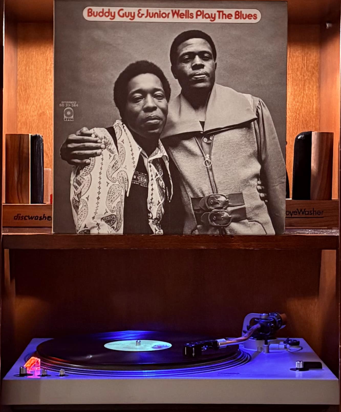 Buddy Guy and Junior Wells' Play the Blues album