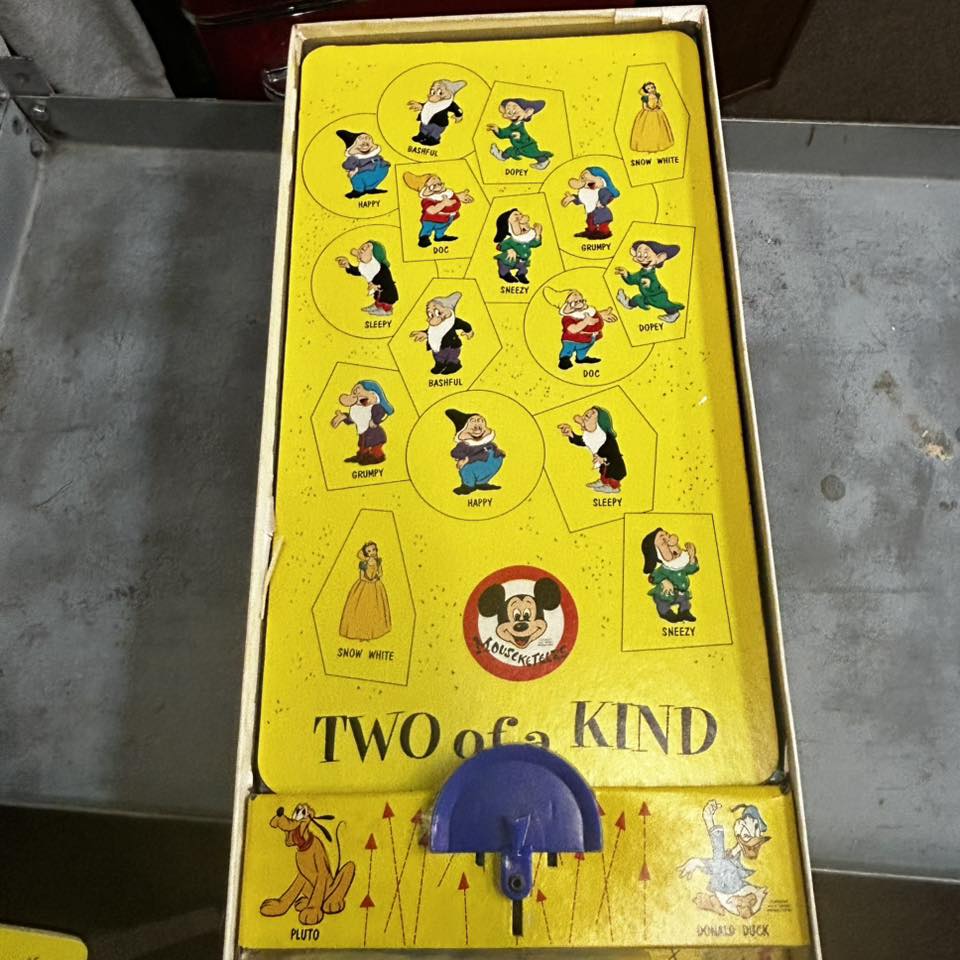 Vintage Disney game set with artwork