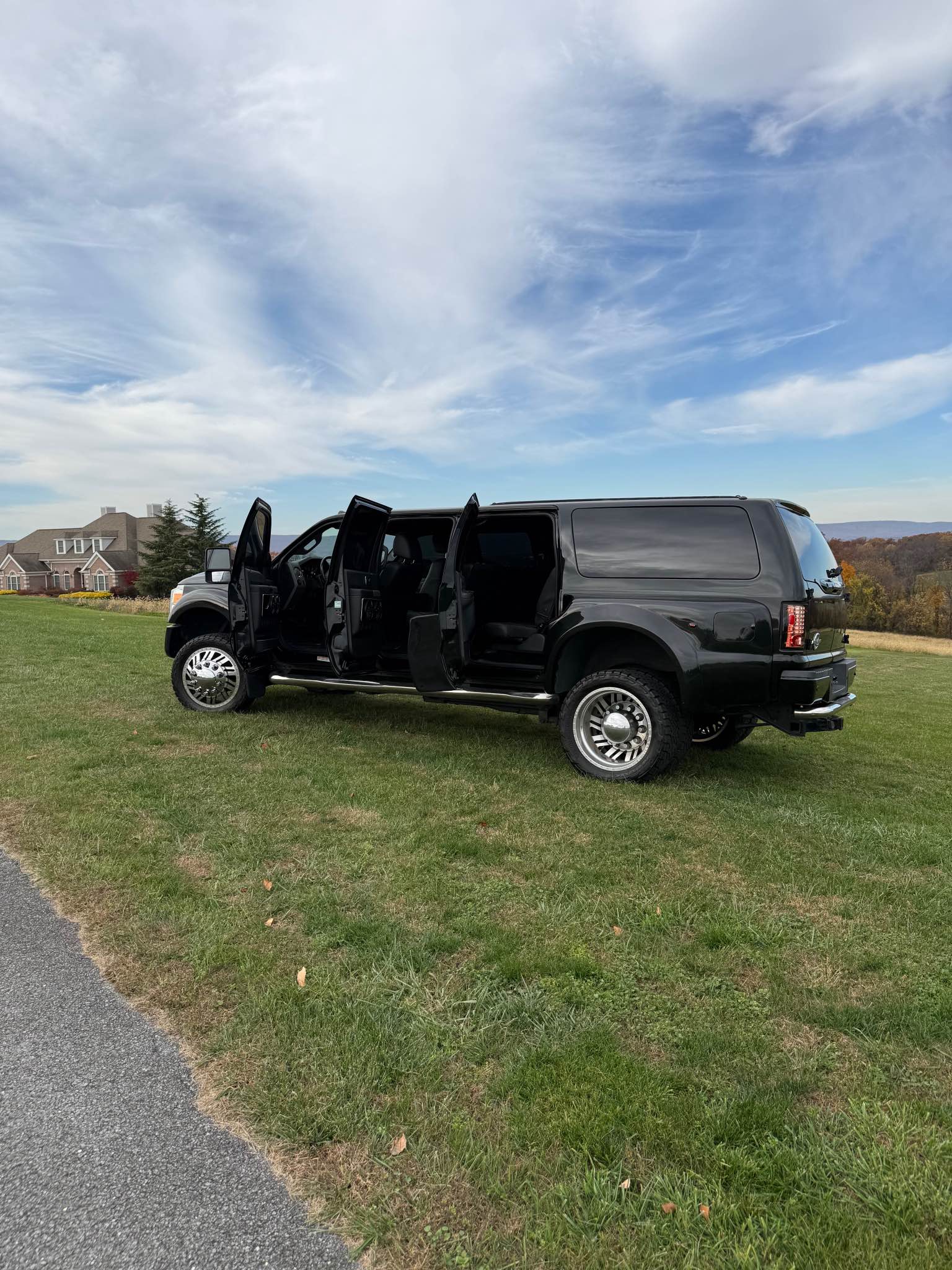 2011 Ford F450 Excursion Conversion · Lariat - Commercial Vehicles ...