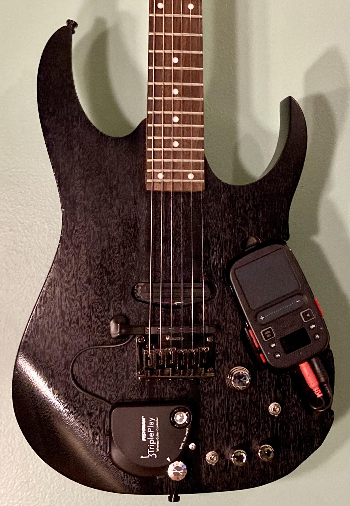 The new review for the Ibanez RGDIM6FM Multiscale with awesome