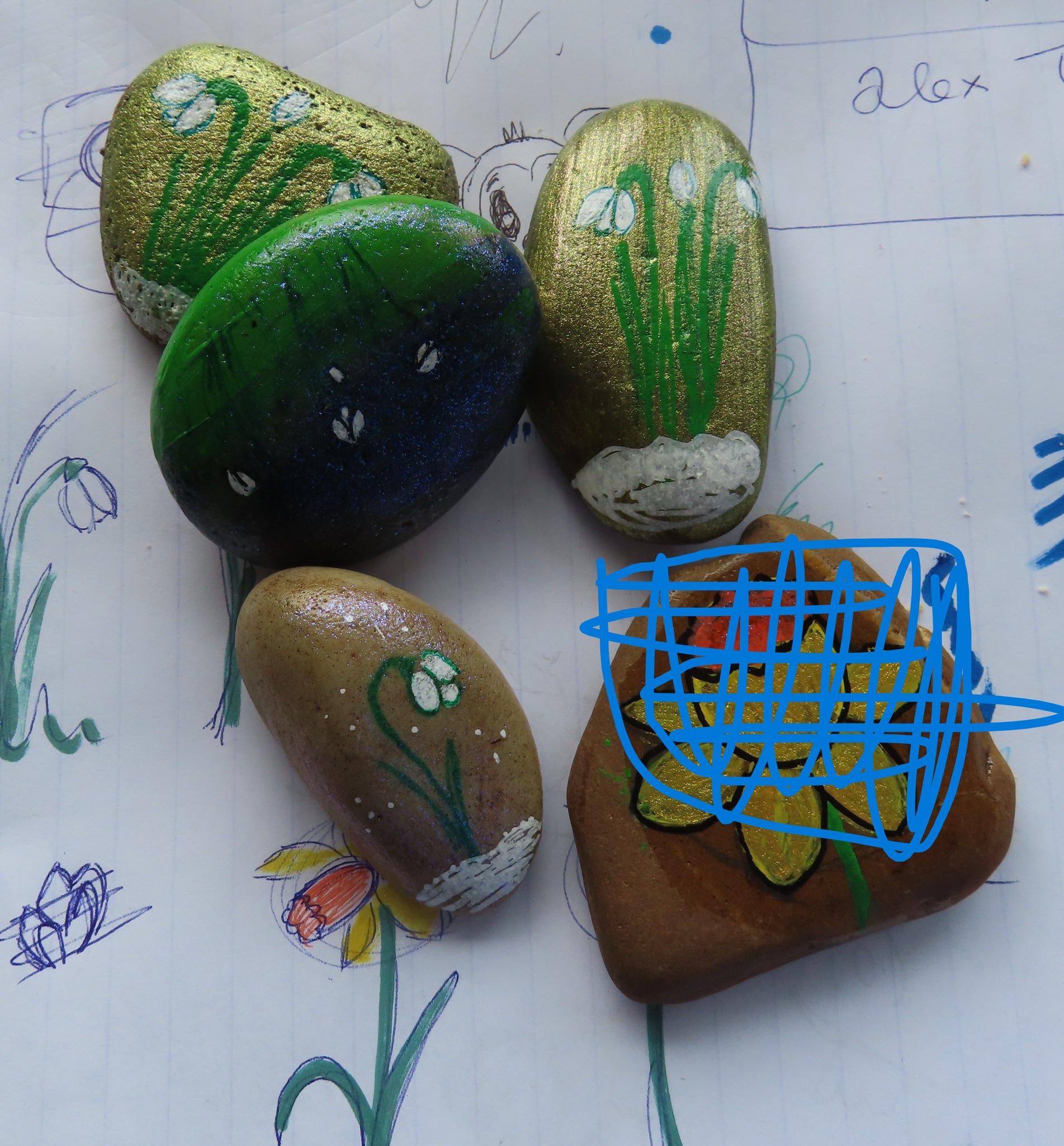 Love on the rocks uk (Hiding Rocks ~ Making Smiles) | snowdrops | Facebook