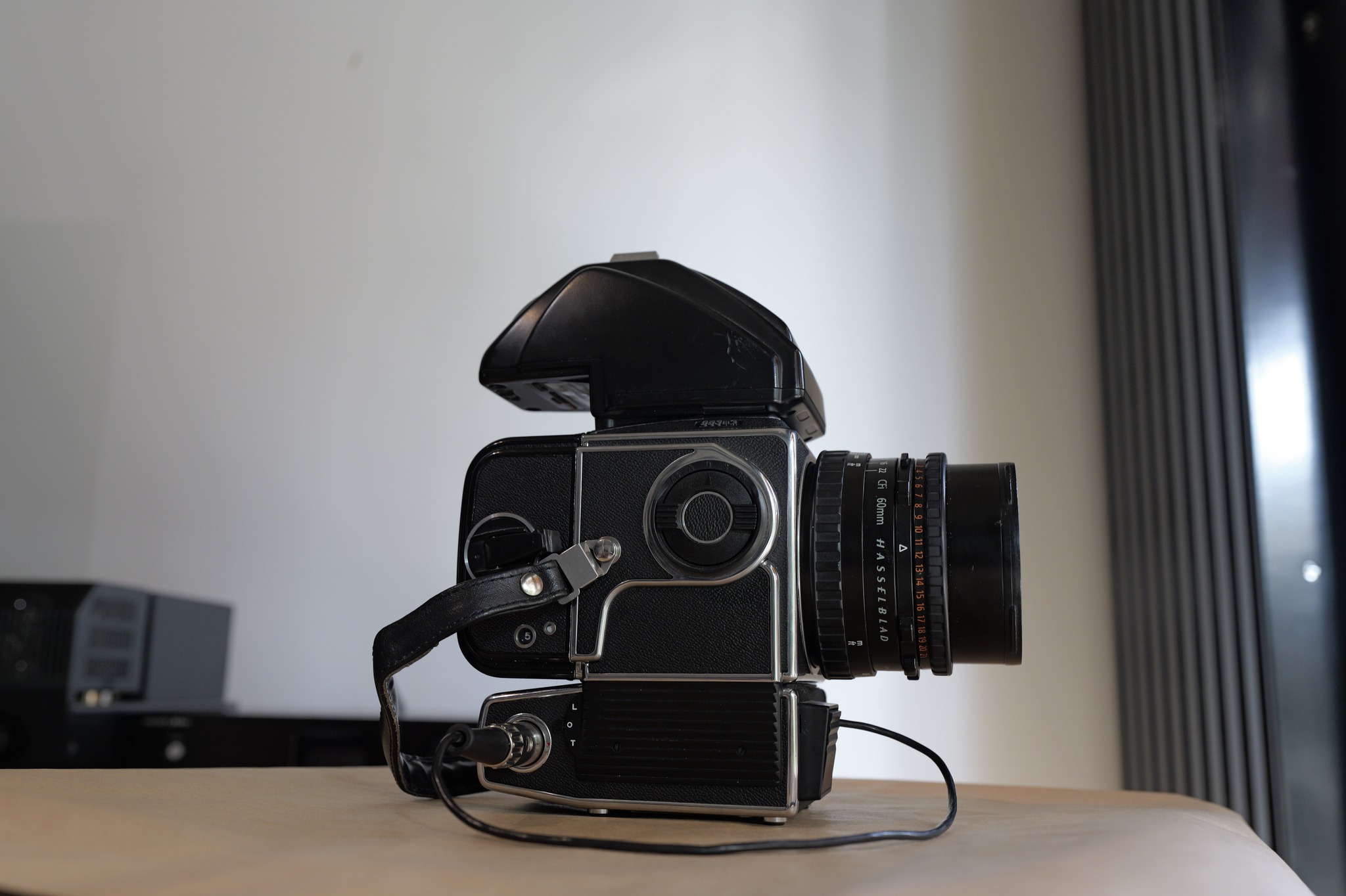 Hasselblad 553ELX kit + Leaf Aptus 75 – complete V system, CLA 