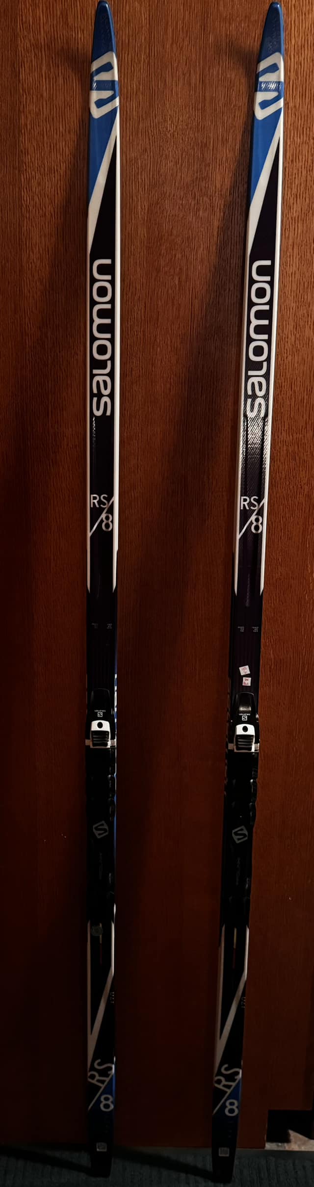 salomon equipe rs medium hard skate skis 7 w/ Prolink Access directional fiberglass wrap and pre Salomon RS8 Skate Skis With