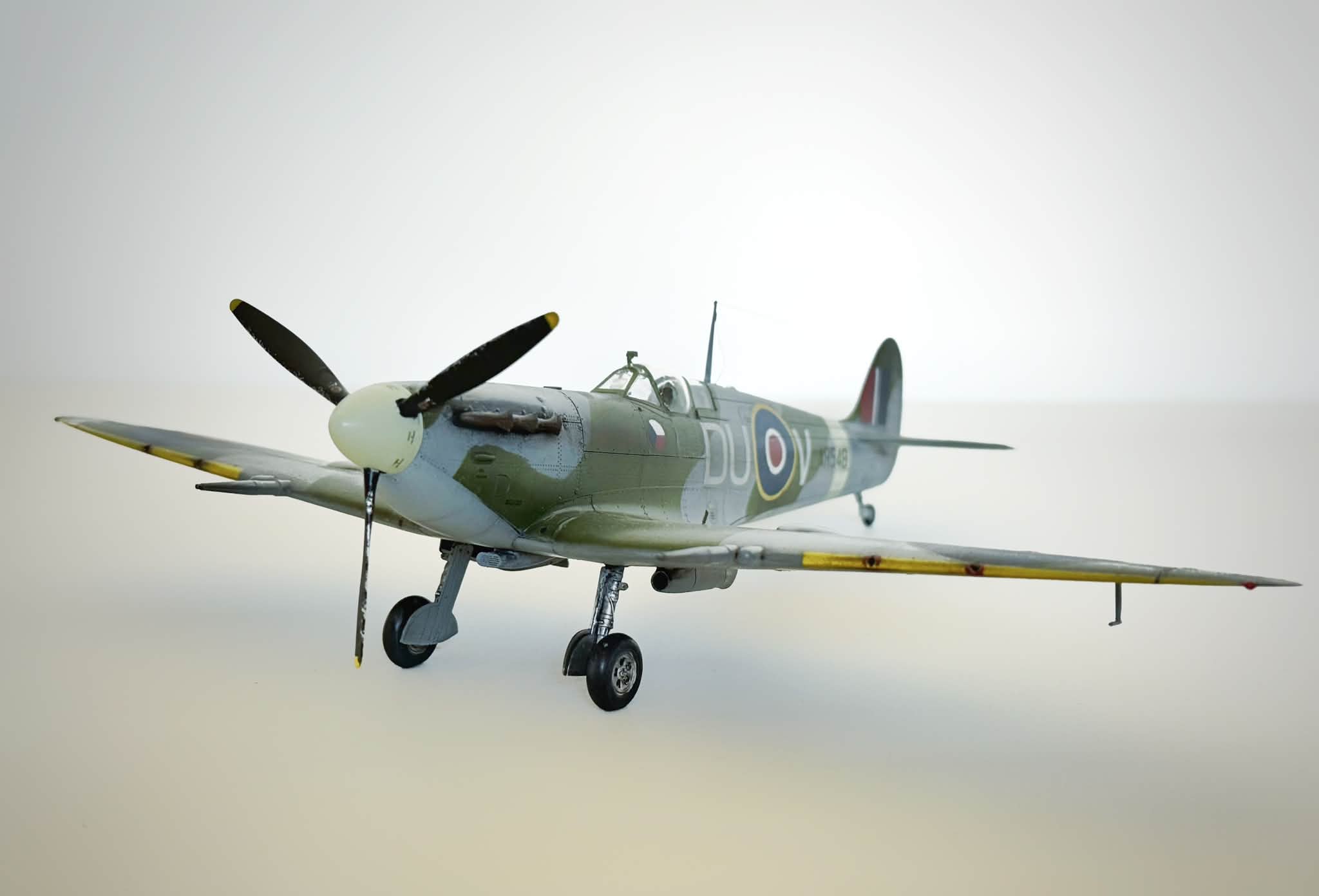 Spitfire mk vc model details