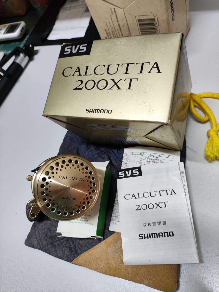 calcutta 700s fishing reel SHIMANO 700B; Round Baitcating Freshwater Sporting Goods Shimano Fishing CALCUTTA 700B Round