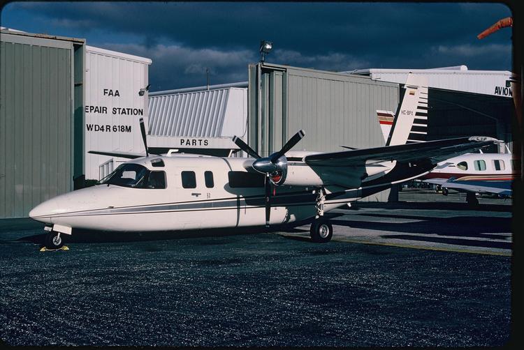 HC-BPX - 1974 Rockwell 690A Turbo Commander - c/n 11187
