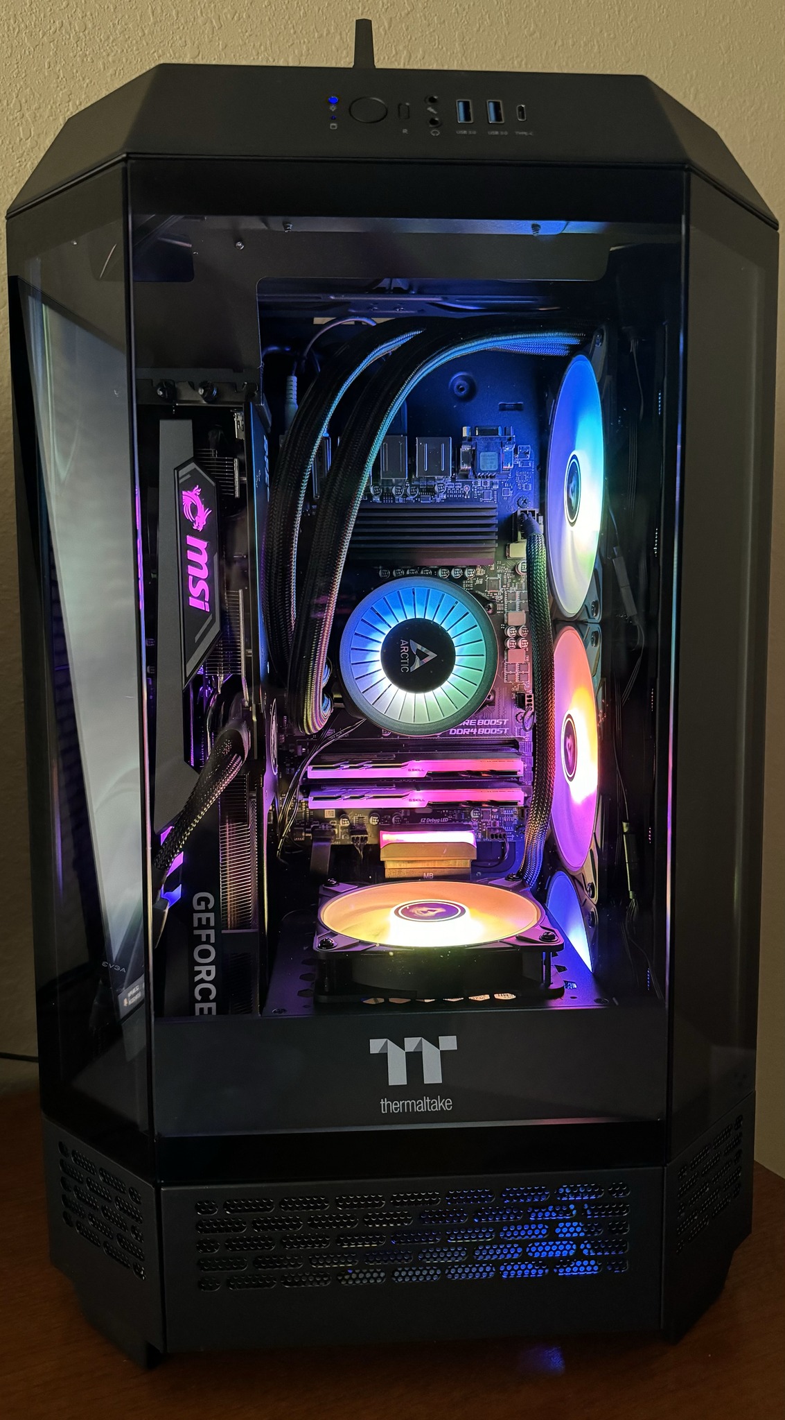 PCケース(自作PC用) 13700k AsRockz790 D4 Trident G. Turning this