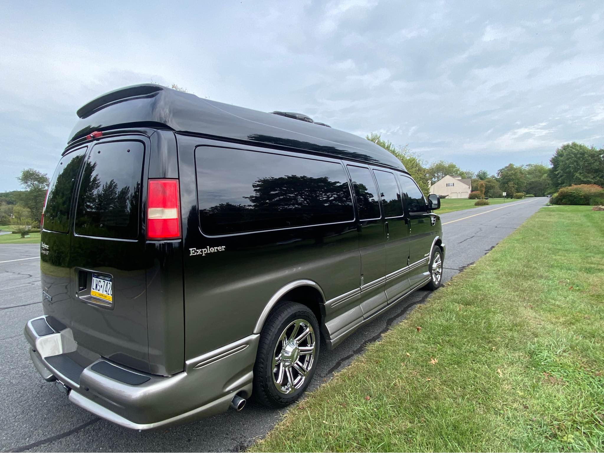 2013 Chevrolet Express 2500 Passenger · Extended Van 3D - Cars & Trucks ...