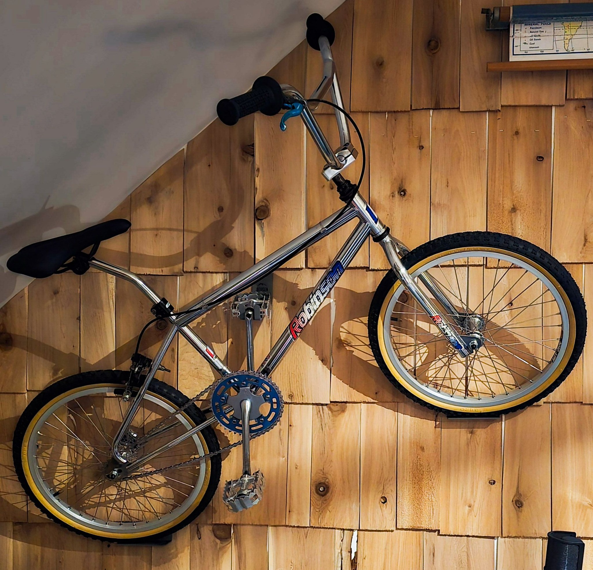 Insanely Beautiful 1993 ROBINSON SST !!!! “BLUE & GOLD PACKAGE