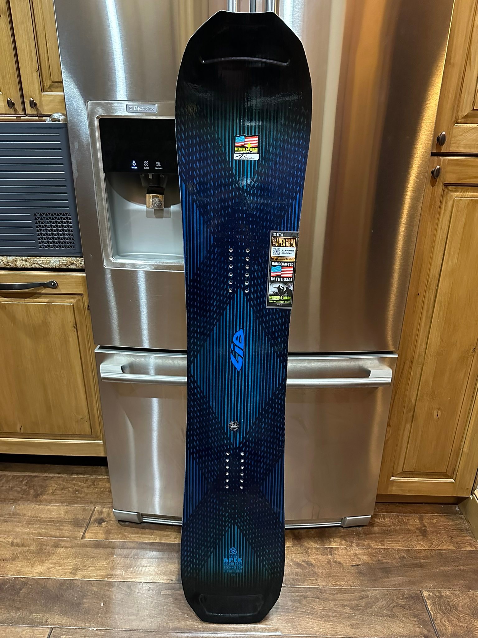 A glimpse of the future… 2027 T.Rice Golden Orca @libtechnologies