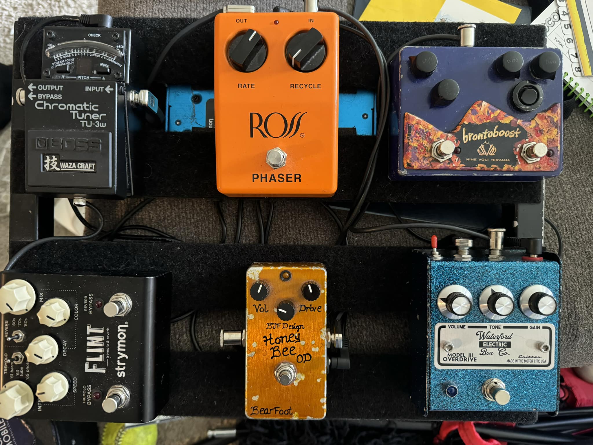 Will Strymon Ojai or Zuma R300 fit under Pedaltrain Nano?