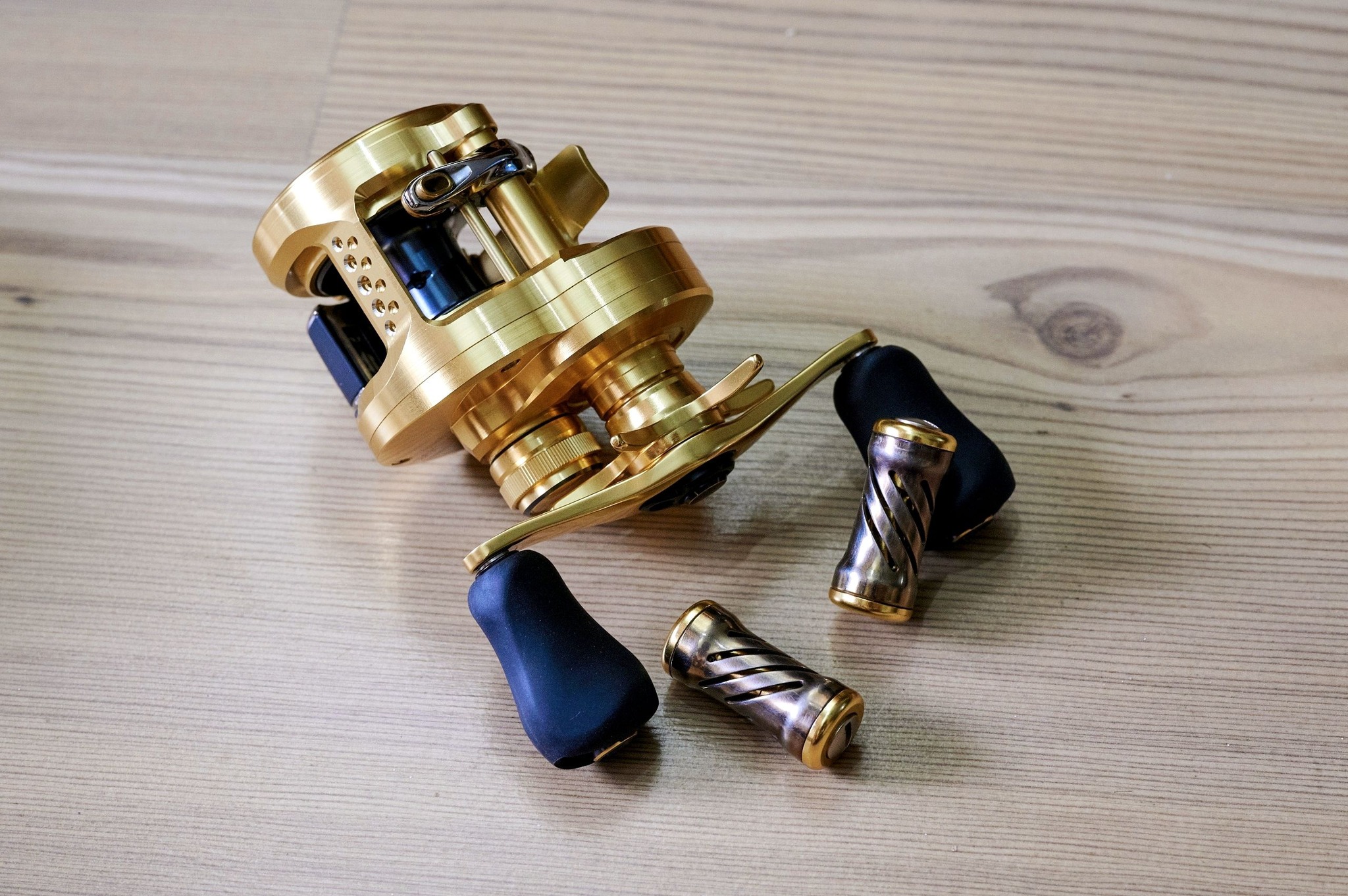 110 mm Varial handle. Includes DRT x WCZ Flat Knobs and MK1 Wheels