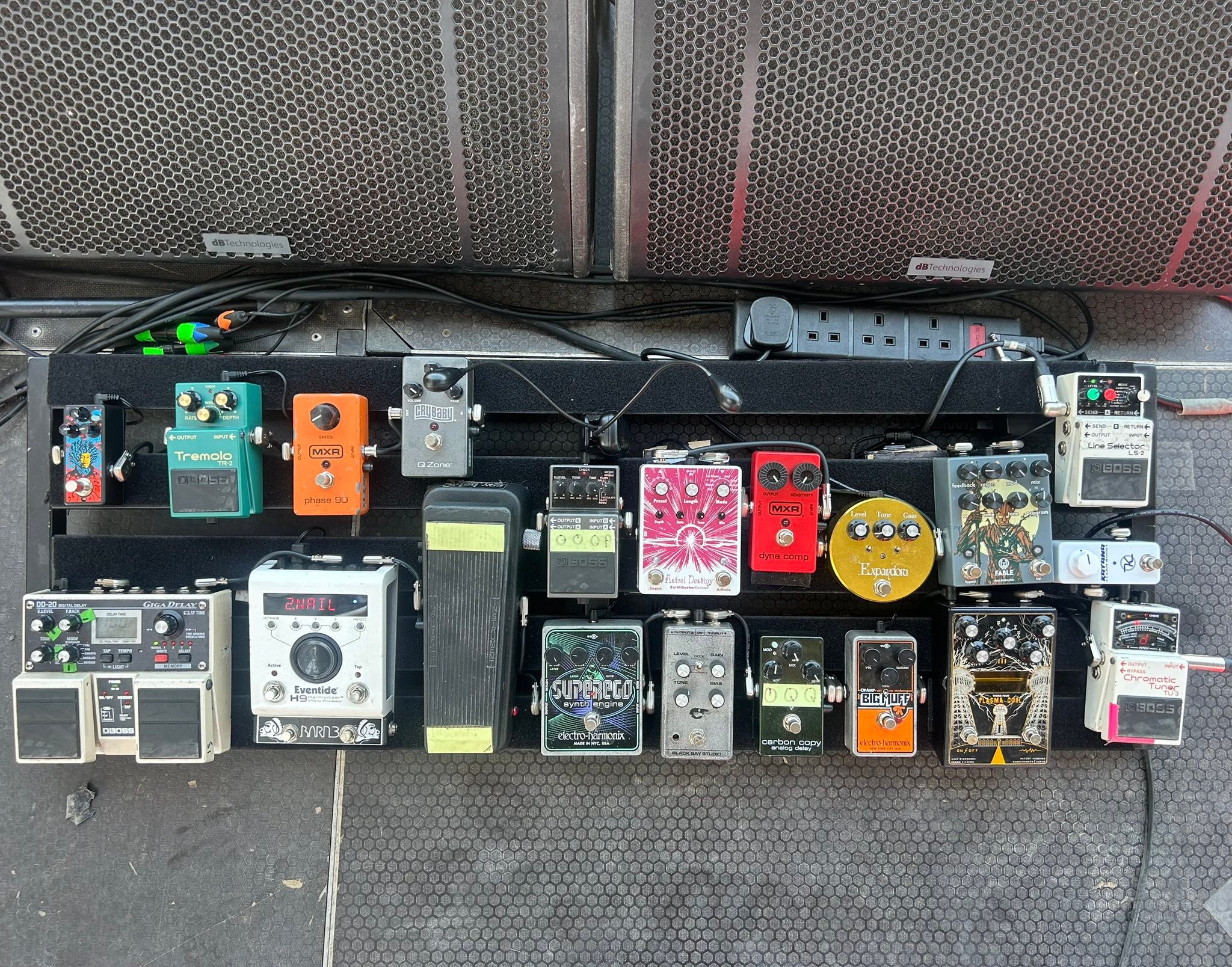 Mogwai (@mogwai) - Mentions | Facebook