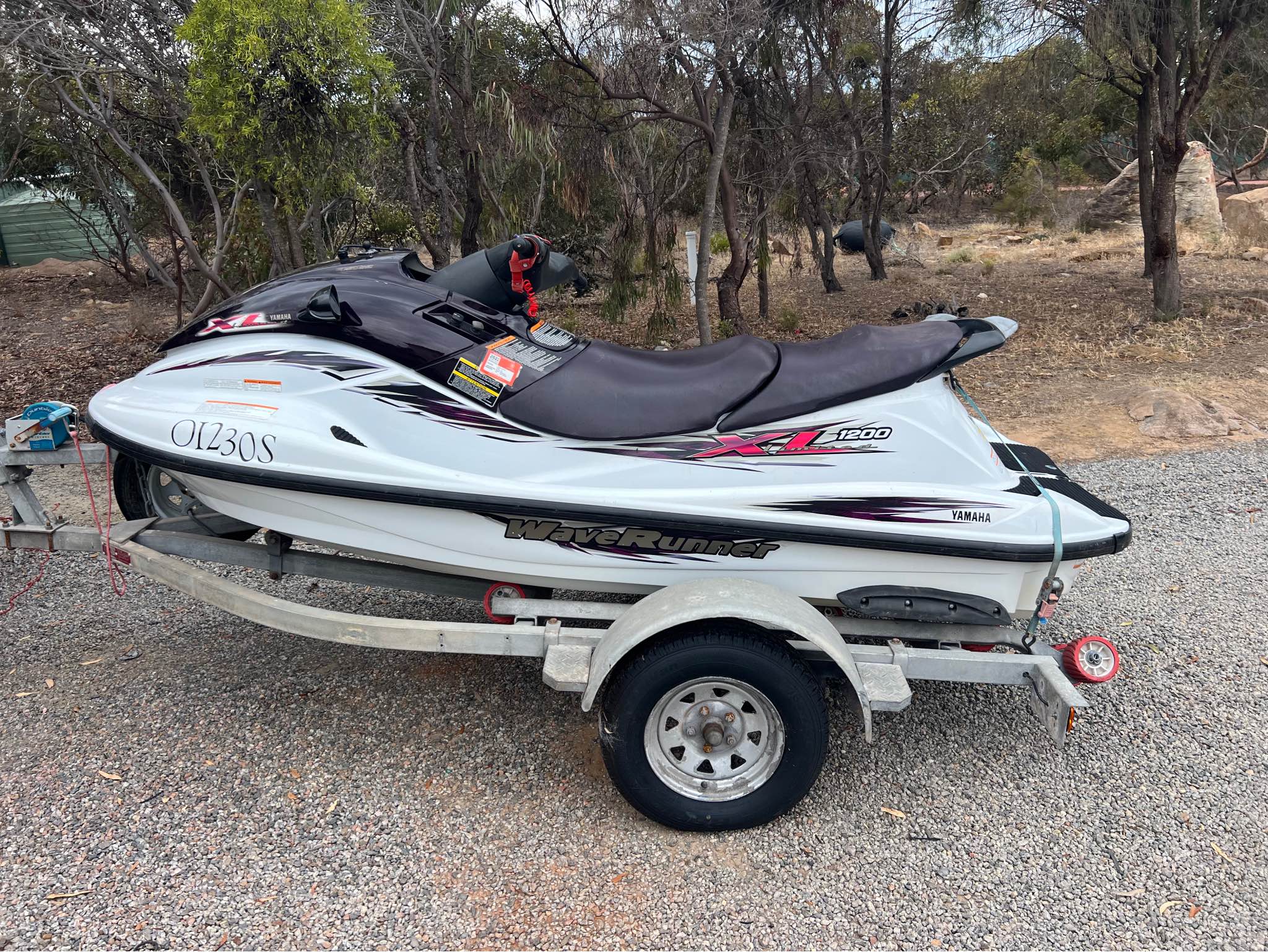 2000 yamaha waverunner 1200 XL