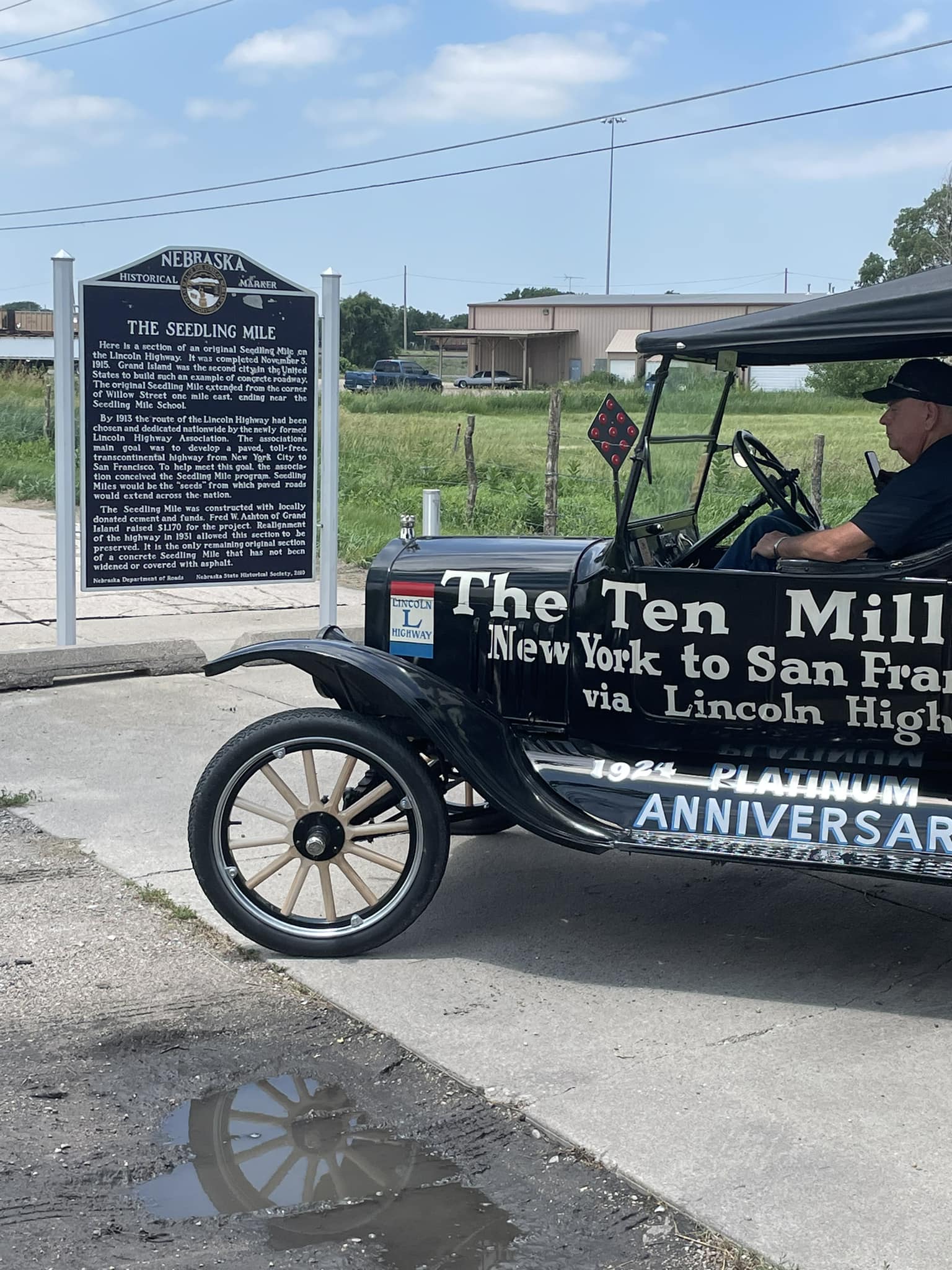 Original 1913 seedling Lincoln Highway mile in Grand Island.