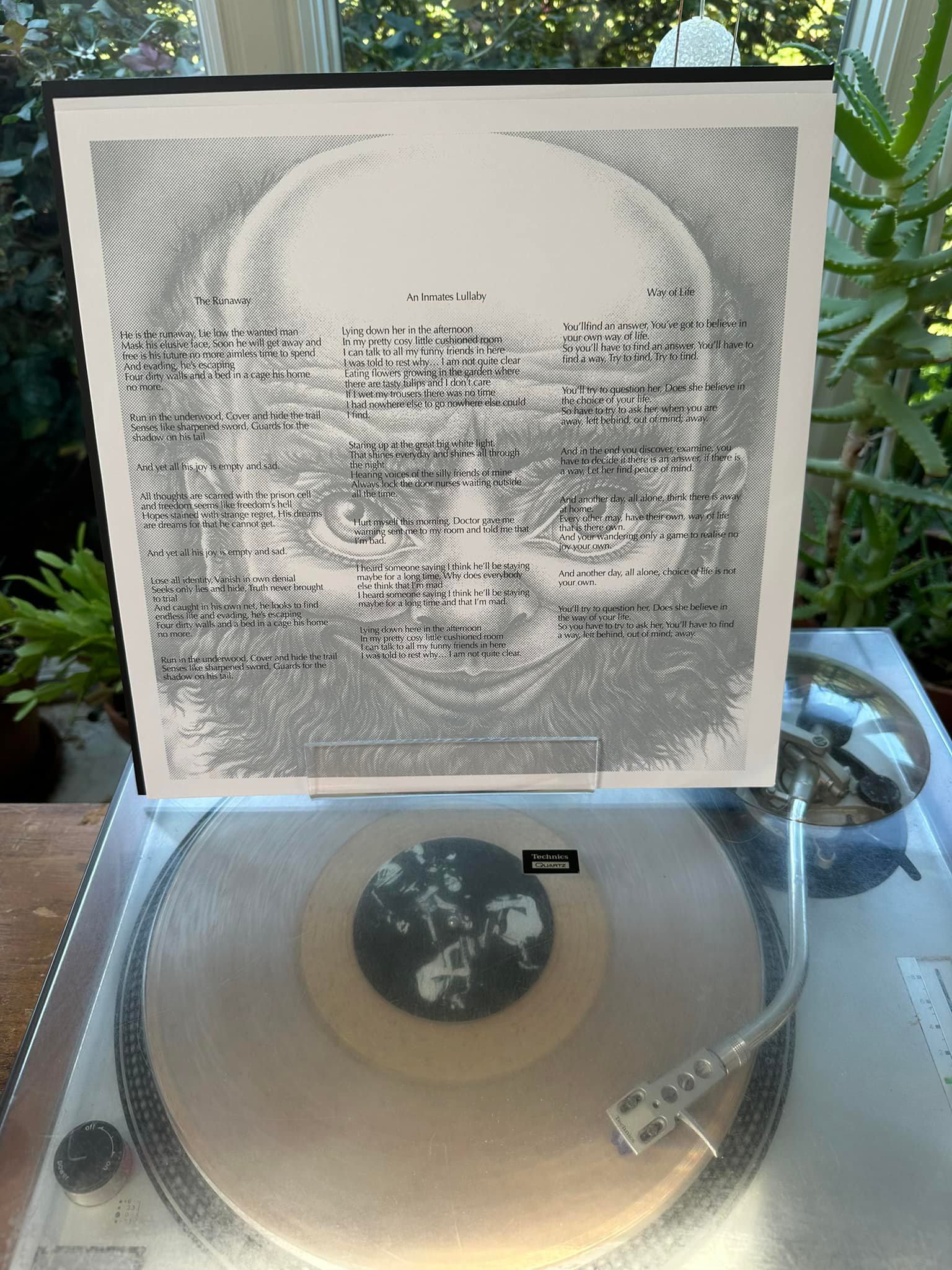 WAREHOUSE FIND - Gentle Giant 'Unburied Treasure' rare 29CD