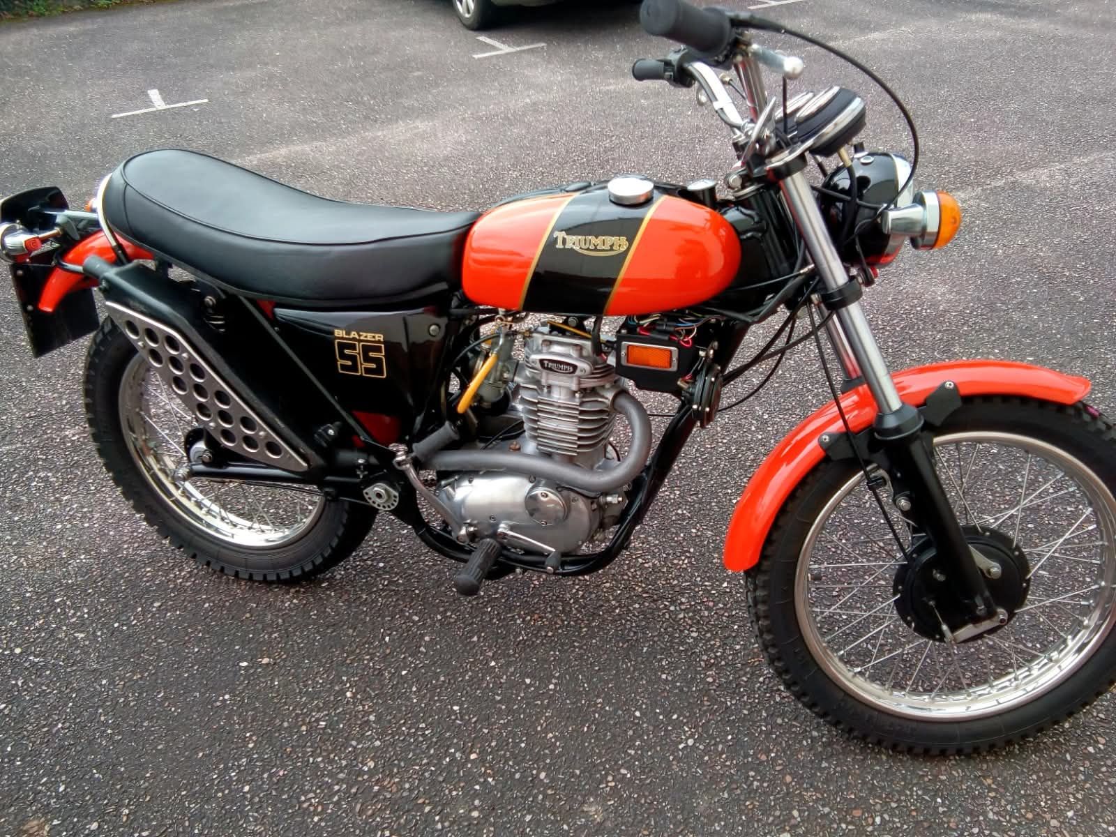 レア希少】TRIUMPH T25オリジナルタンク英車BSA 当時物