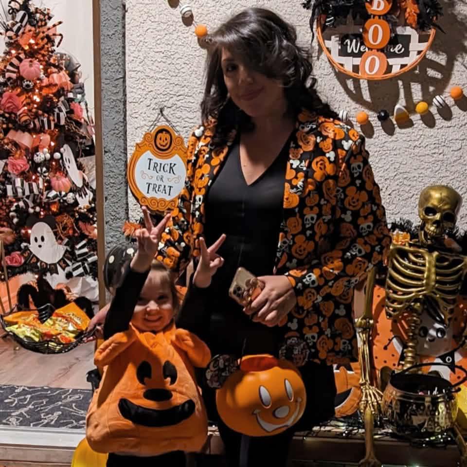 Instead of BOO-ing your friends this year, MUMMY them instead. This ...