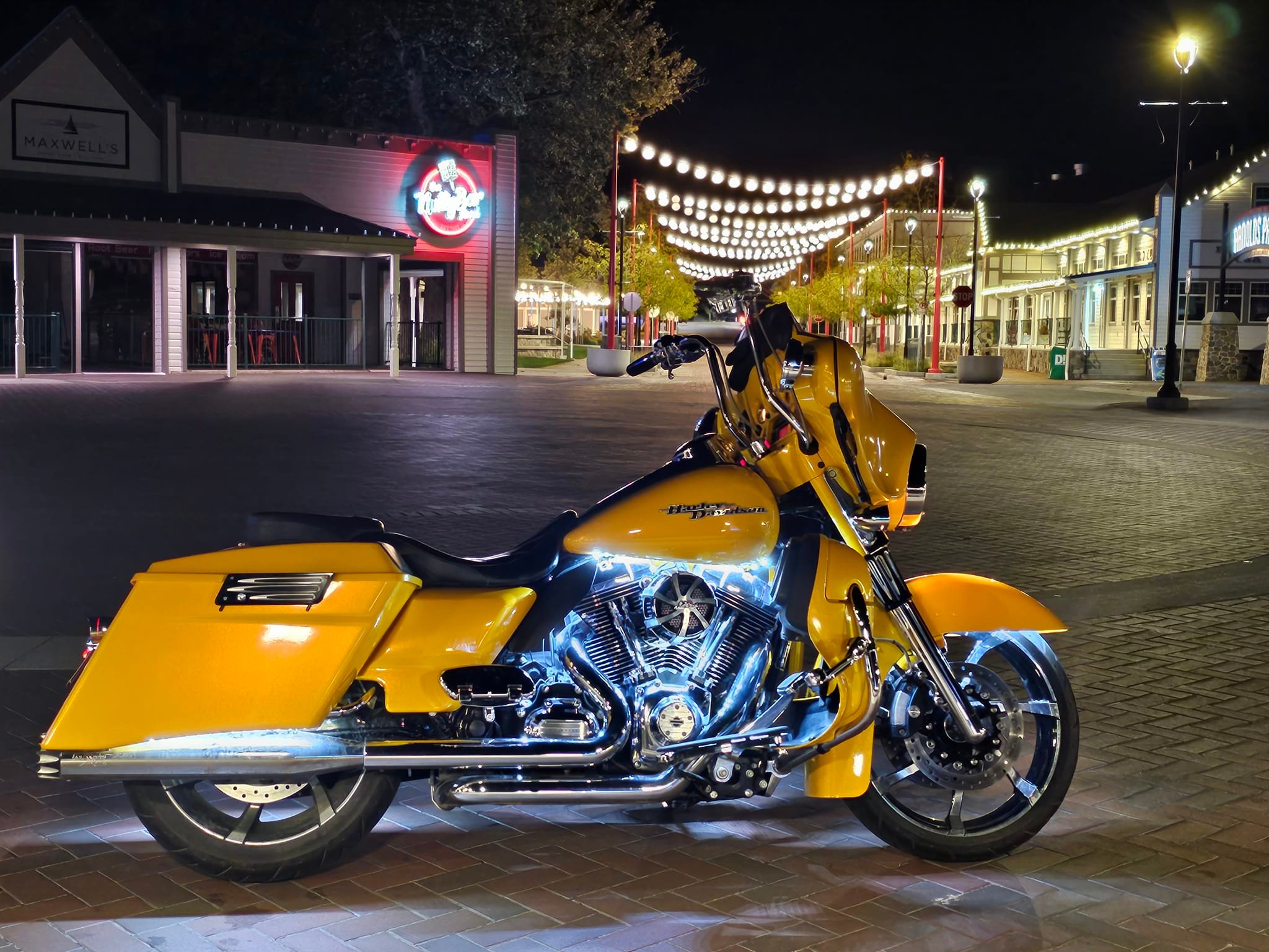 Heavy-Duty Adjustable Center Stand For Harley Touring Road King