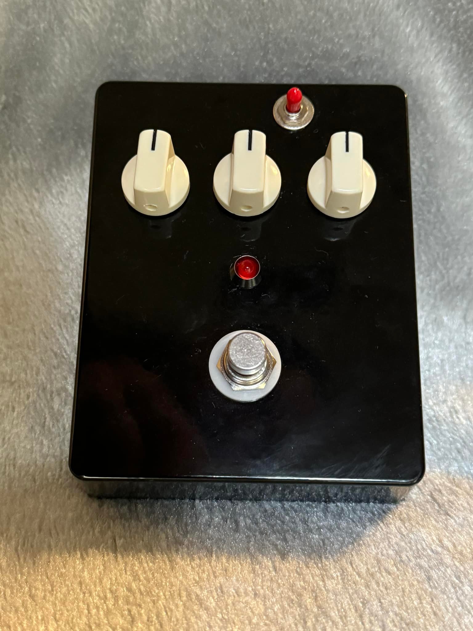 My old Proco Rat turbo with LM308 chip on home board