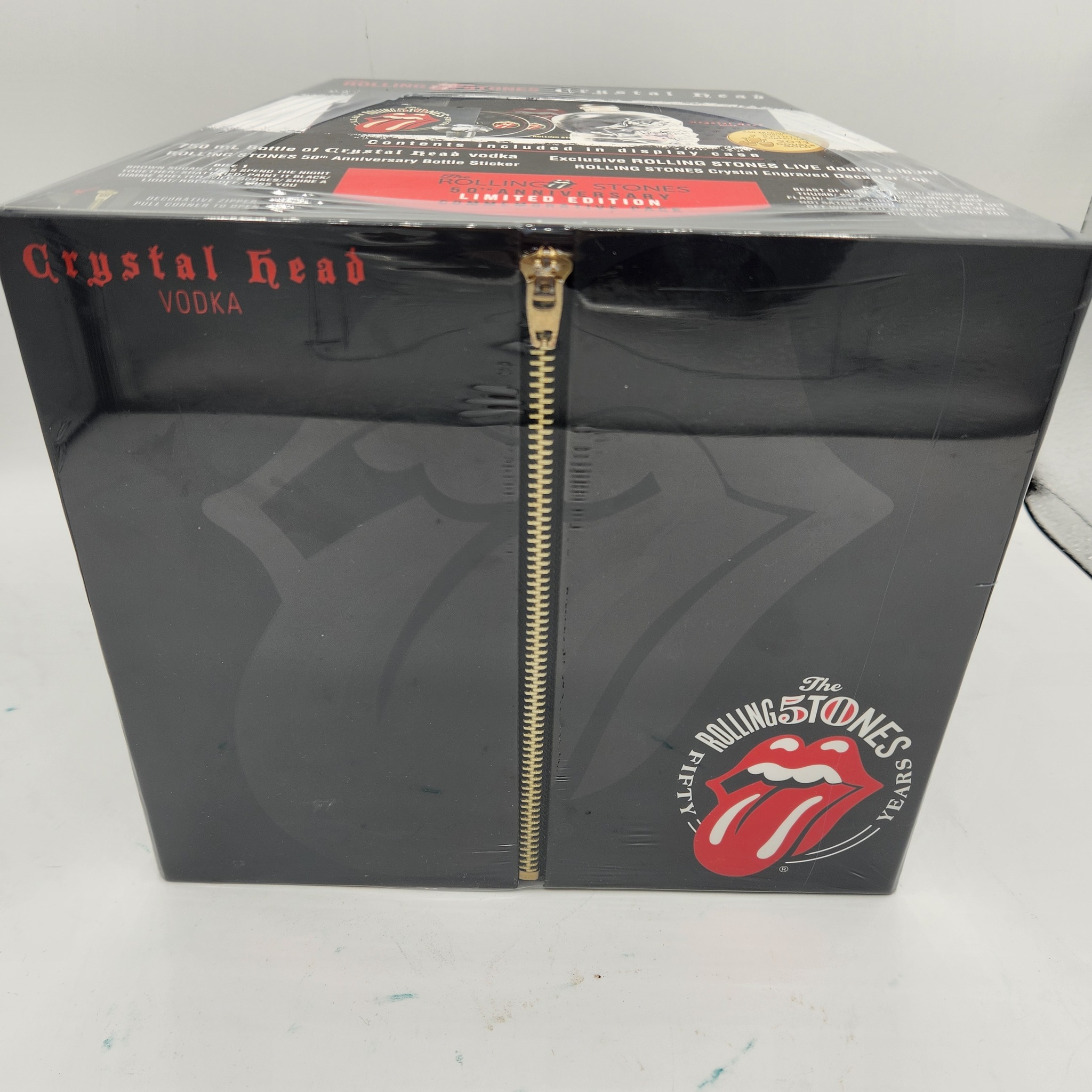 Dan Aykroyd Skull Vodka Rolling Stones Edition