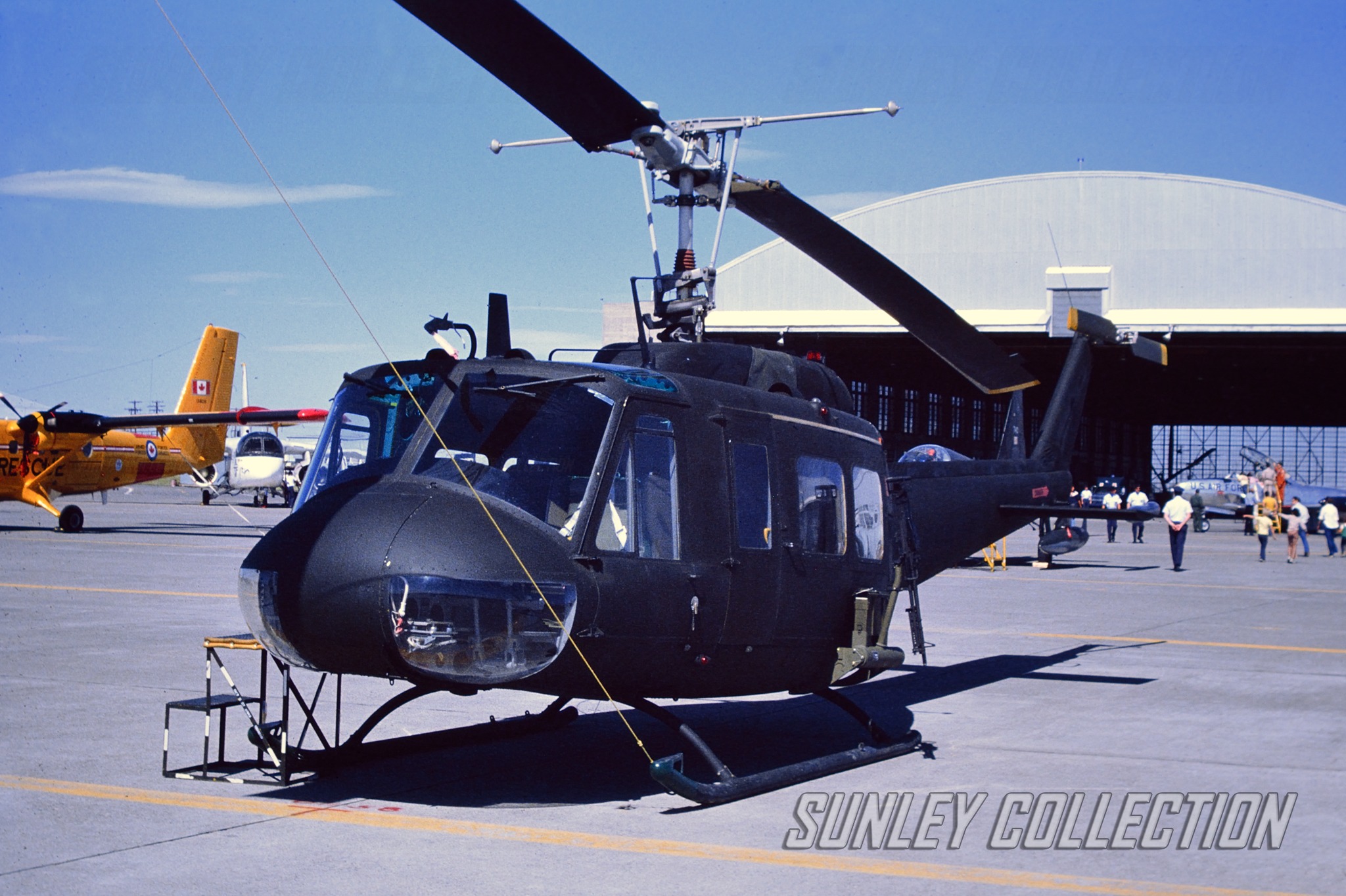 UH-1M 66-0635 of the 116th ACR Idaho National Guard in1982. From