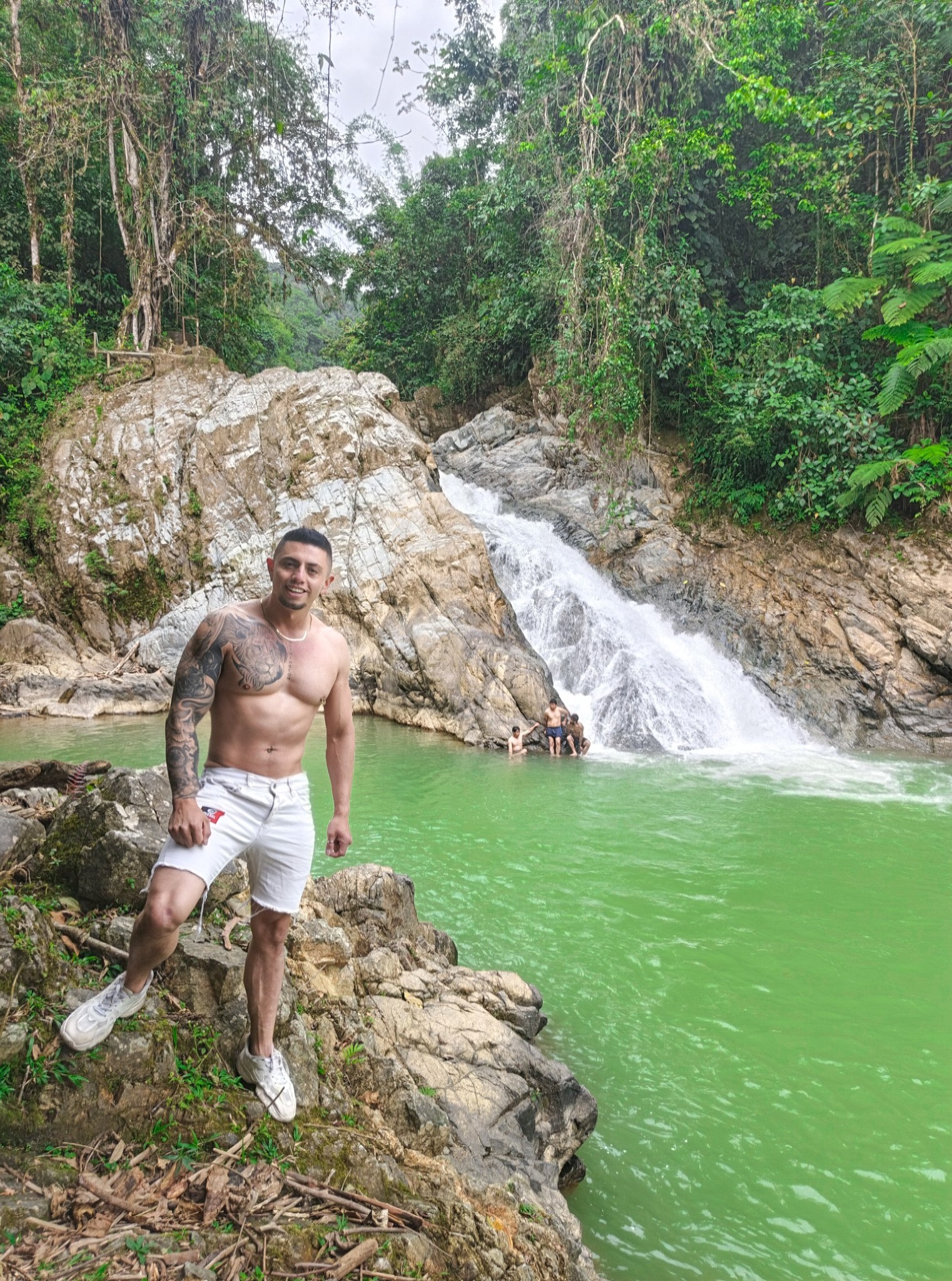 Washo - Cascada del Amor. Los Bancos. #ecuador🇪🇨 🙂🙂🙂🙂🙂🙂🙂🙂🙂 | Facebook