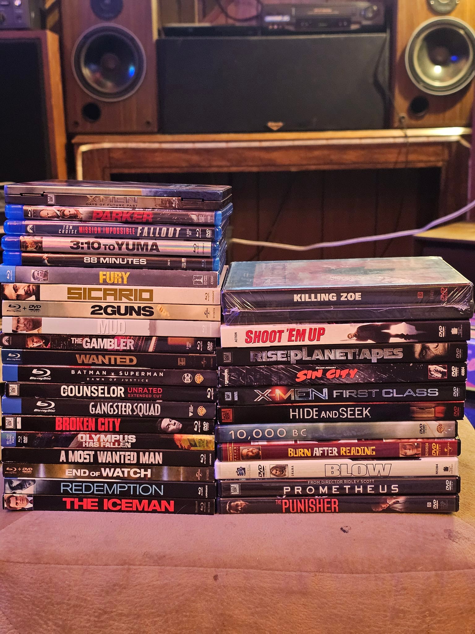 Scored all of this today for less than $5. Left side is all blu ray