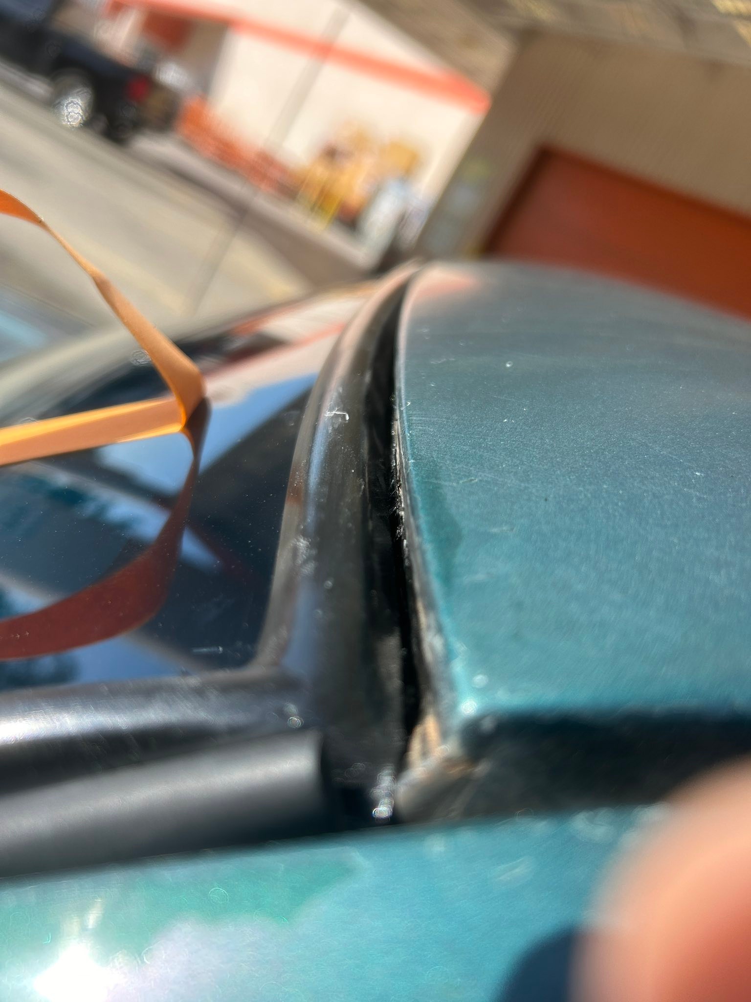 How Long After Windshield Replacement Car Wash Safelite: Essential Timing Tips