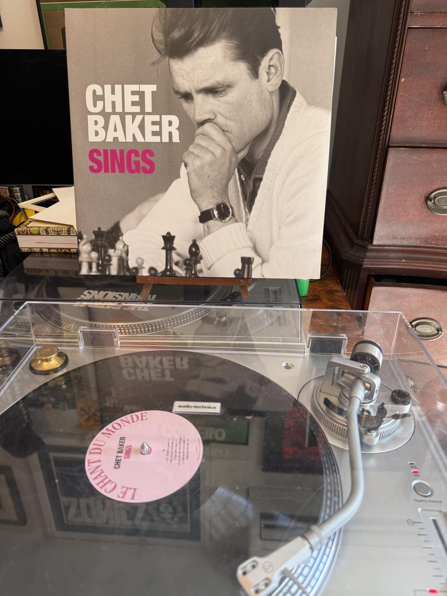 มีแค่ 3 แผ่นเท่านั้น พร้อมจัดส่ง Chet Baker : Sings - Hybrid SACD 