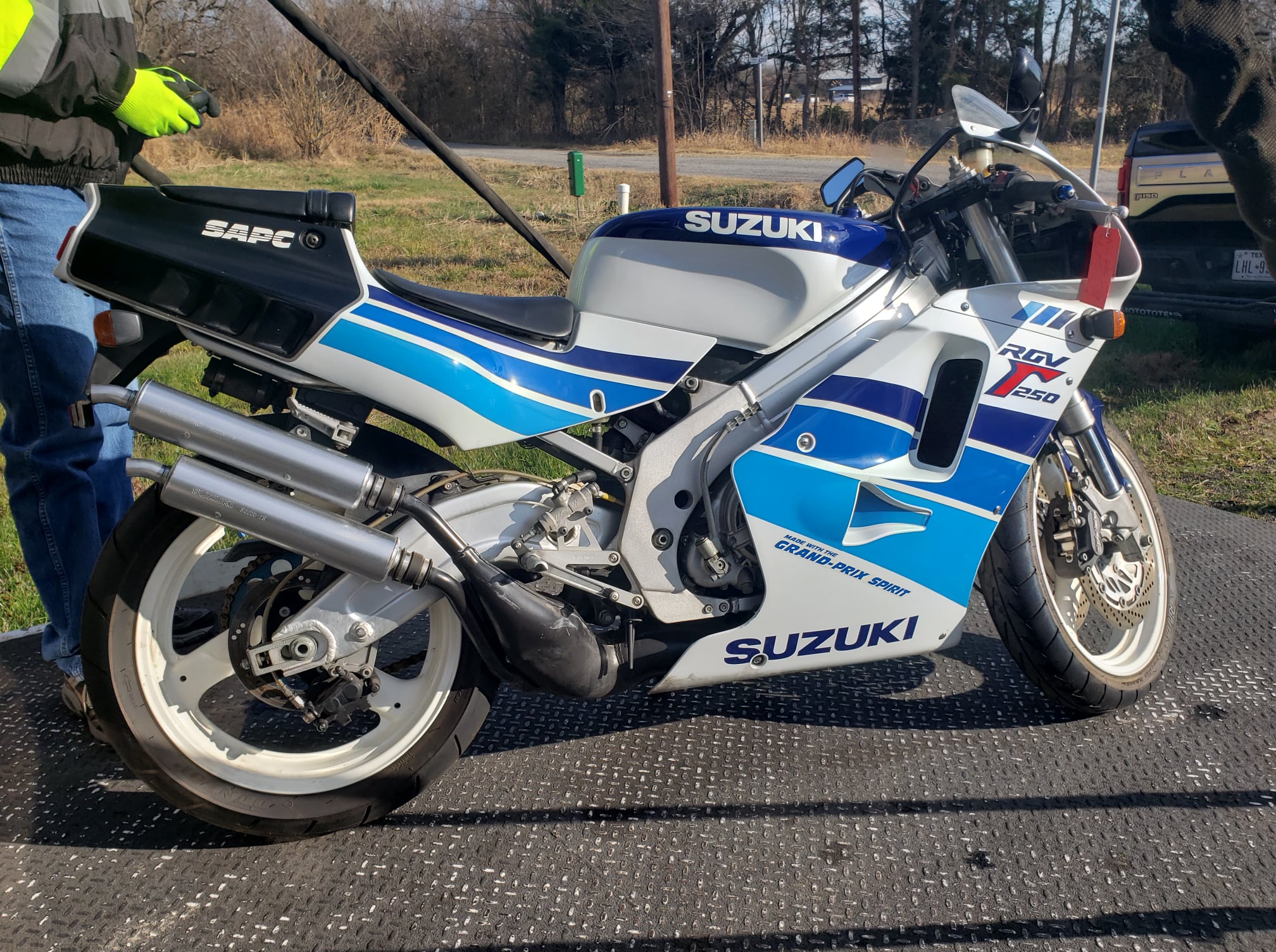 Suzuki RGV250 BUY SELL TRADE USA | Facebook